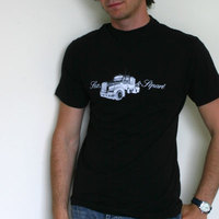 Love Truck T-Shirt (black)