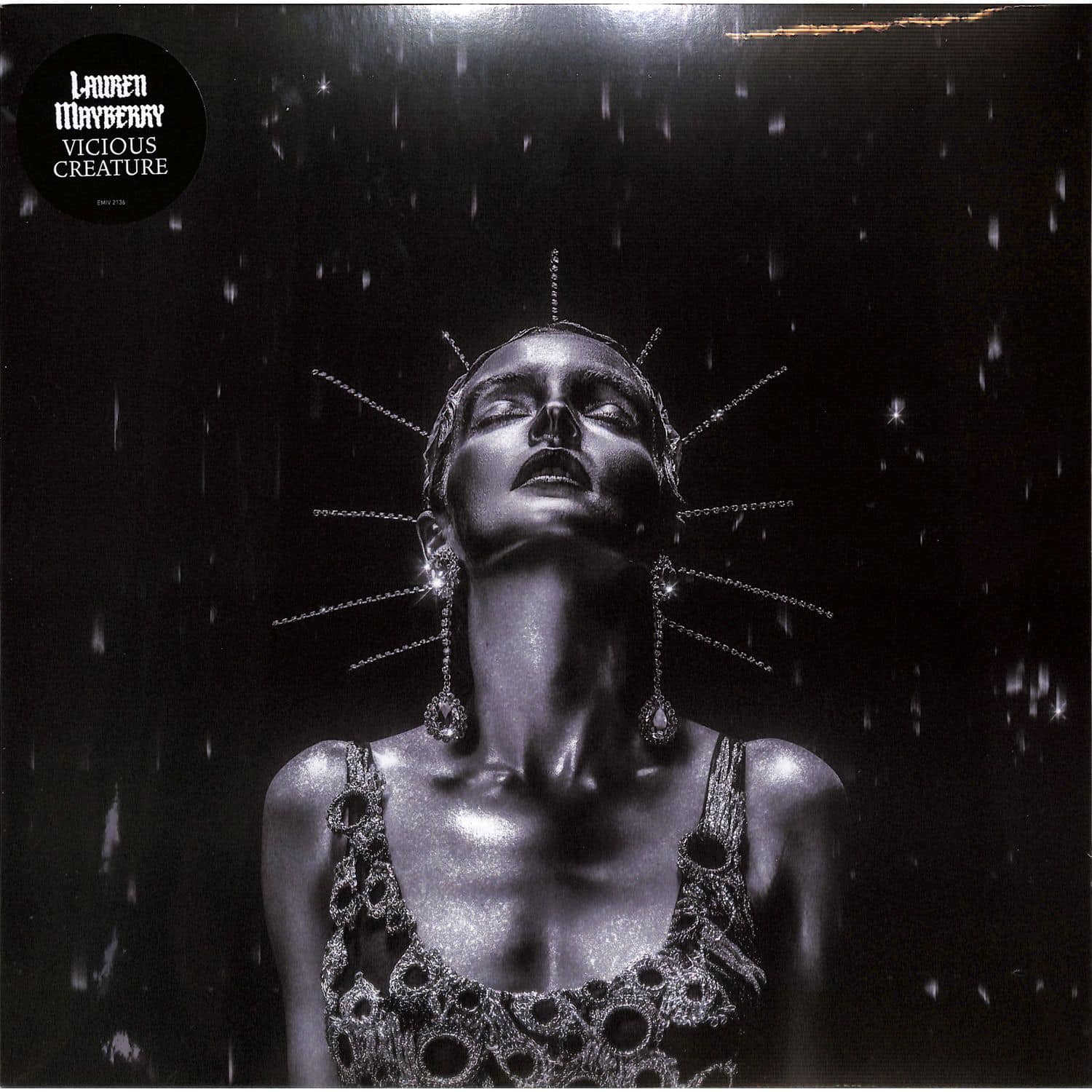 Lauren Mayberry - VICIOUS CREATURE 