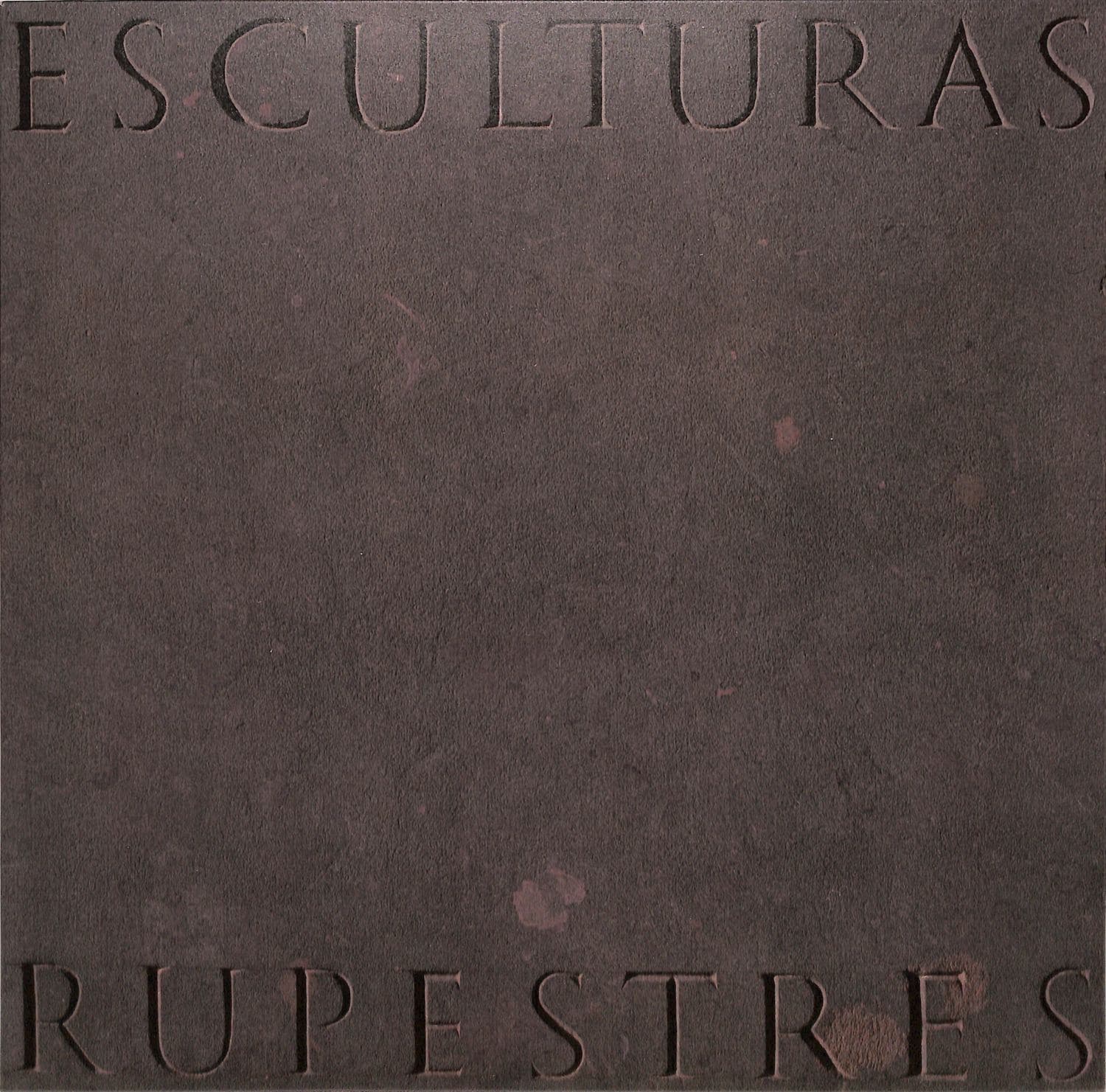 Cass. & Niklas Wandt - ESCULTURAS RUPESTRES
