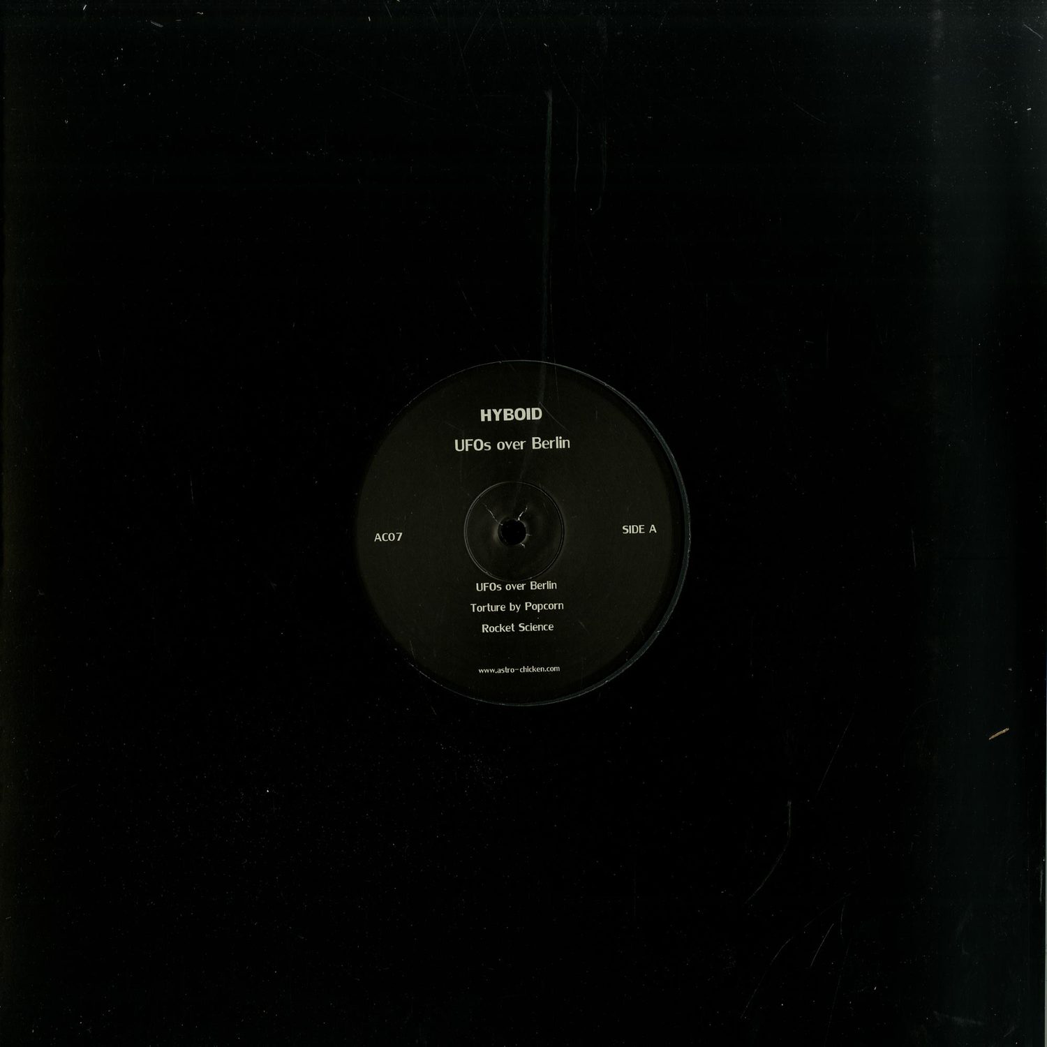 Hyboid - UFOS OVER BERLIN