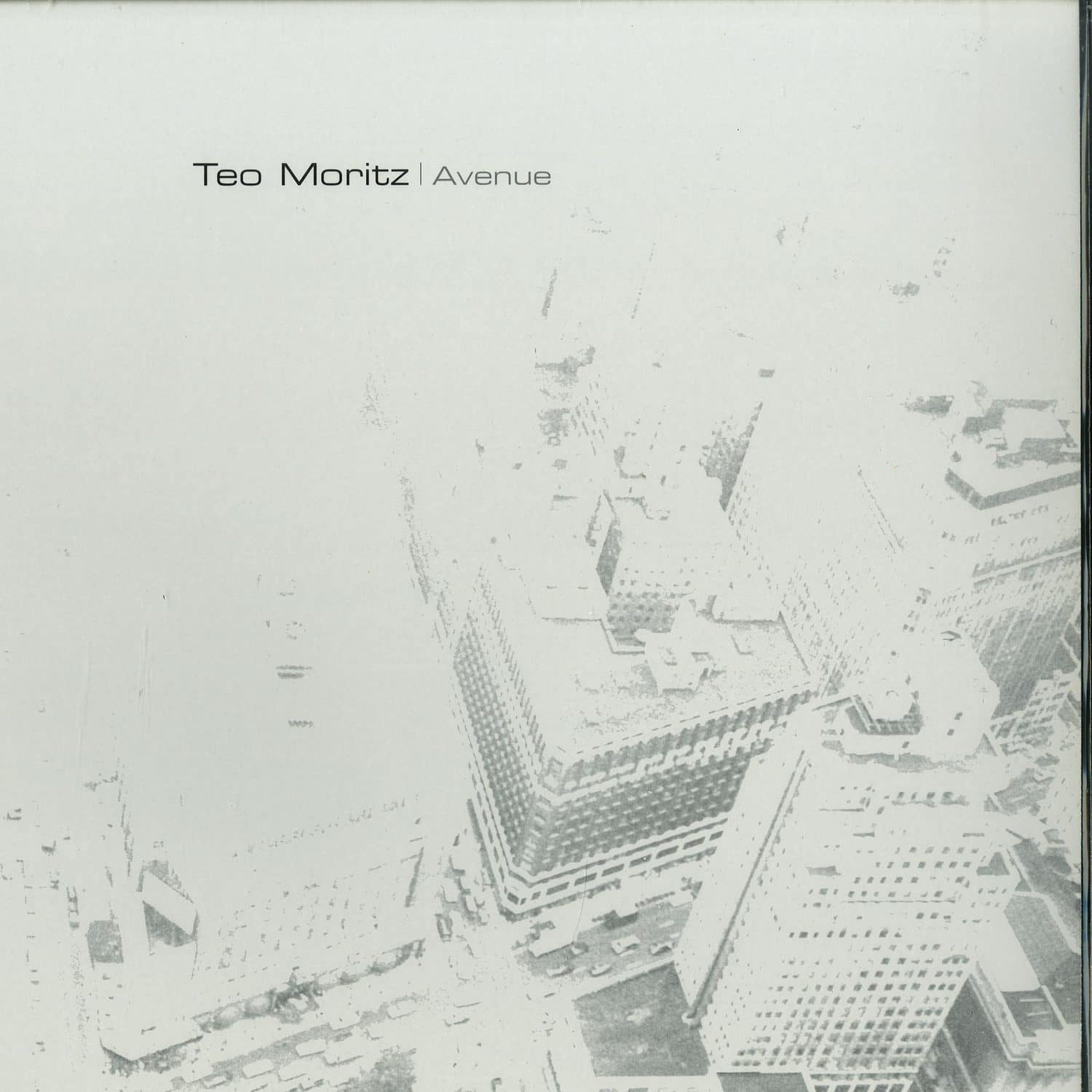 Teo Moritz - AVENUE 