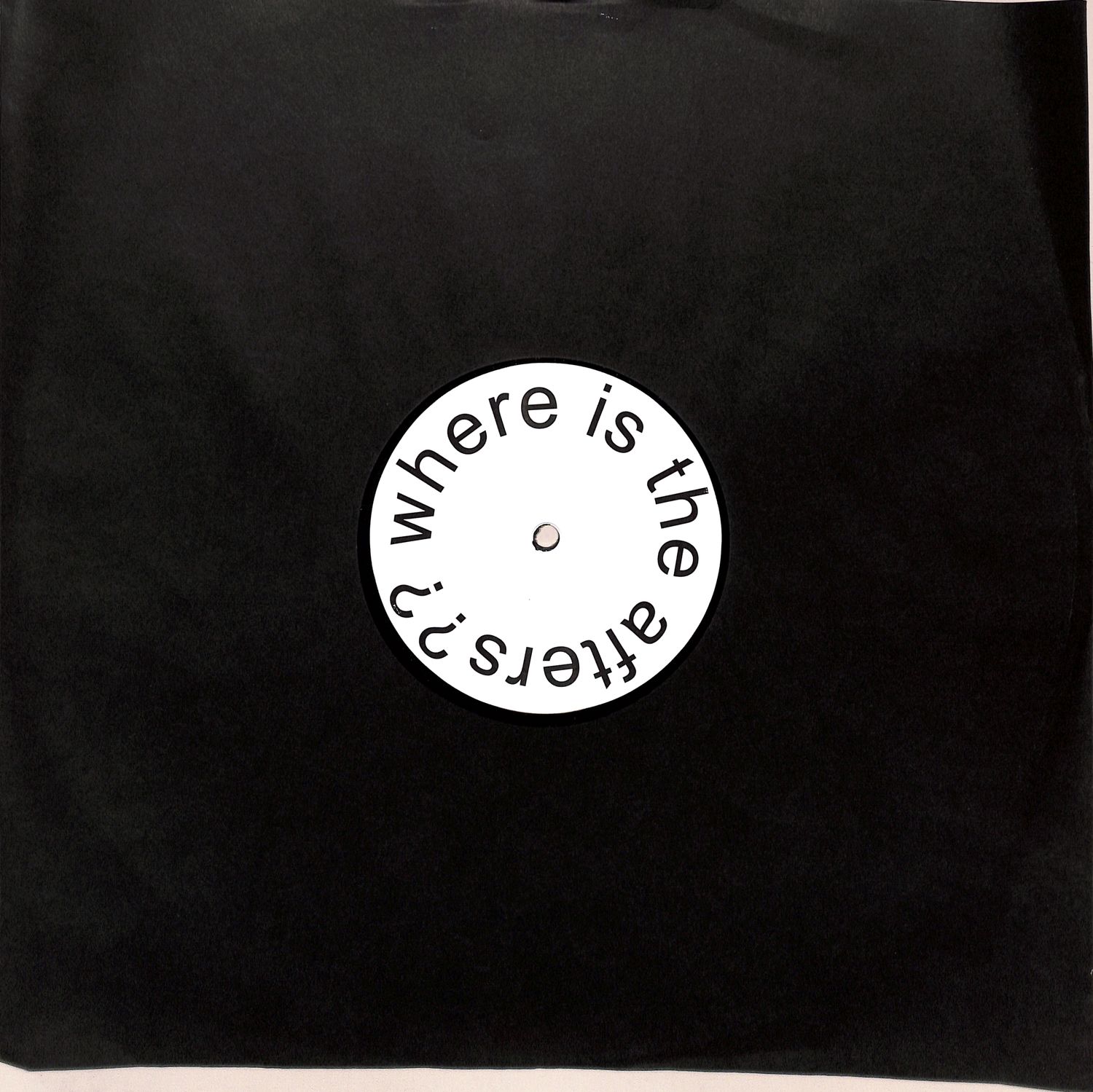 Sketch Artist - ILLEGAL AFTERS 01