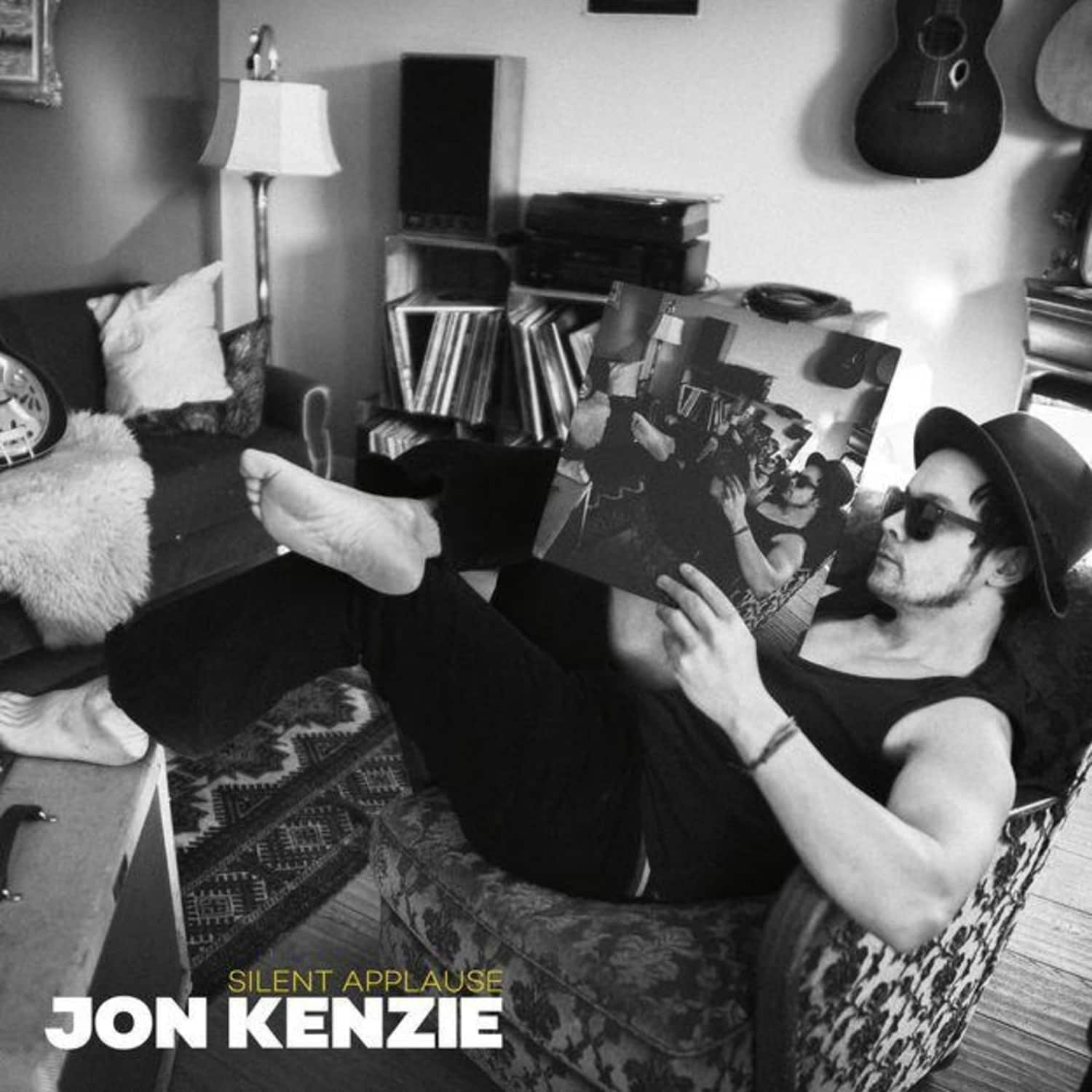  Jon Kenzie - SILENT APPLAUSE 