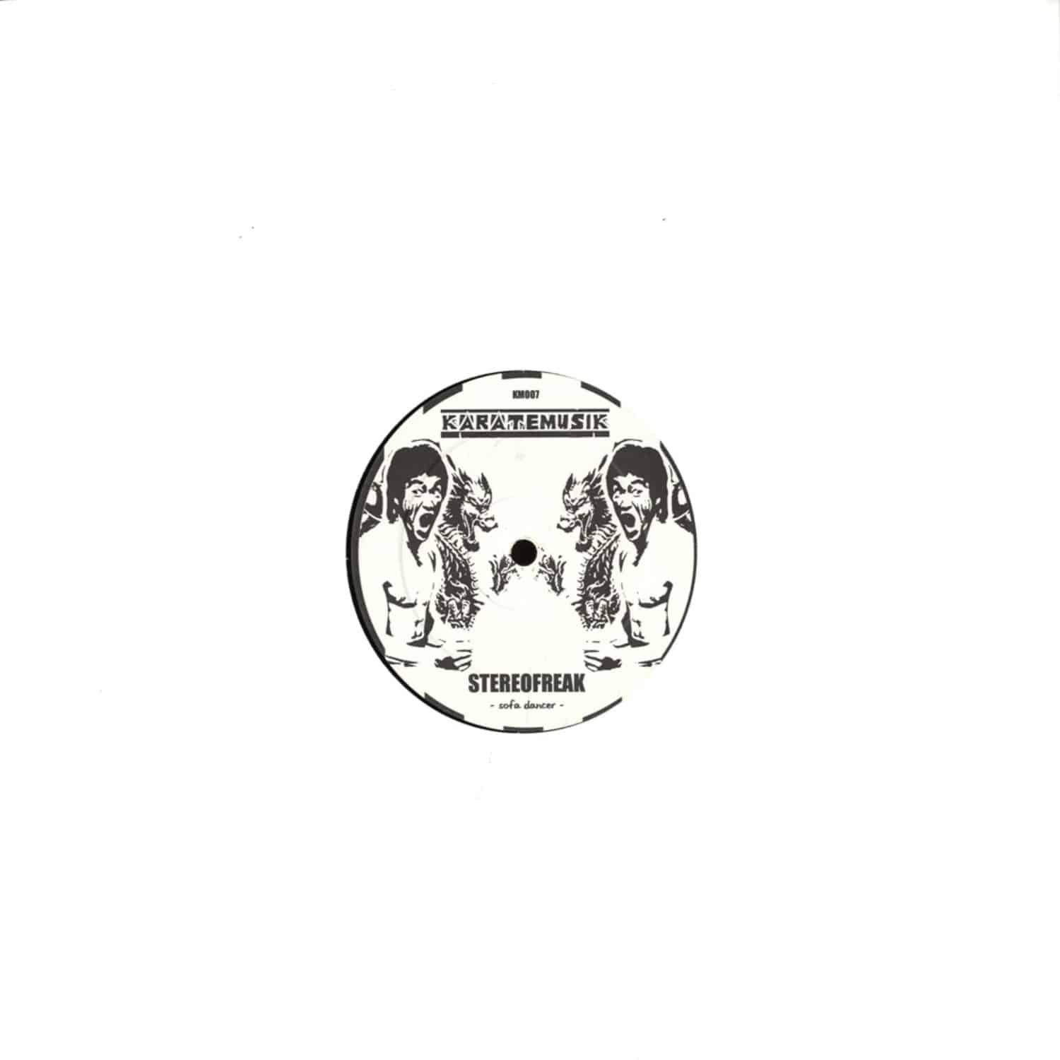 Stereofreak - SOFA DANCER