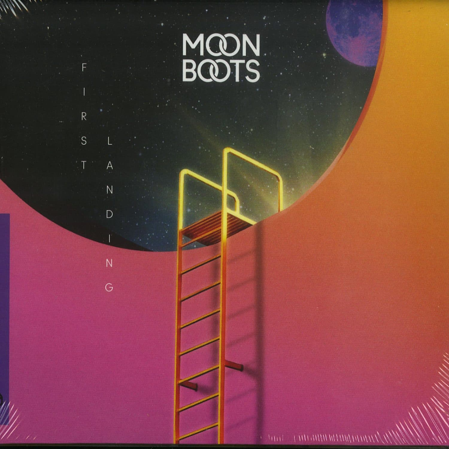 Moon Boots - FIRST LANDING 
