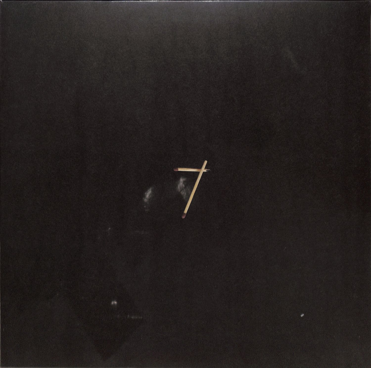 Sault - 7 