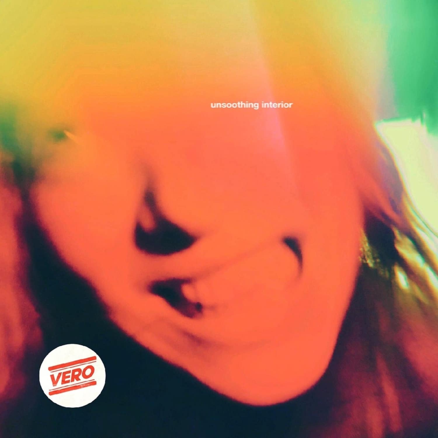 Vero - UNSOOTHING INTERIOR 