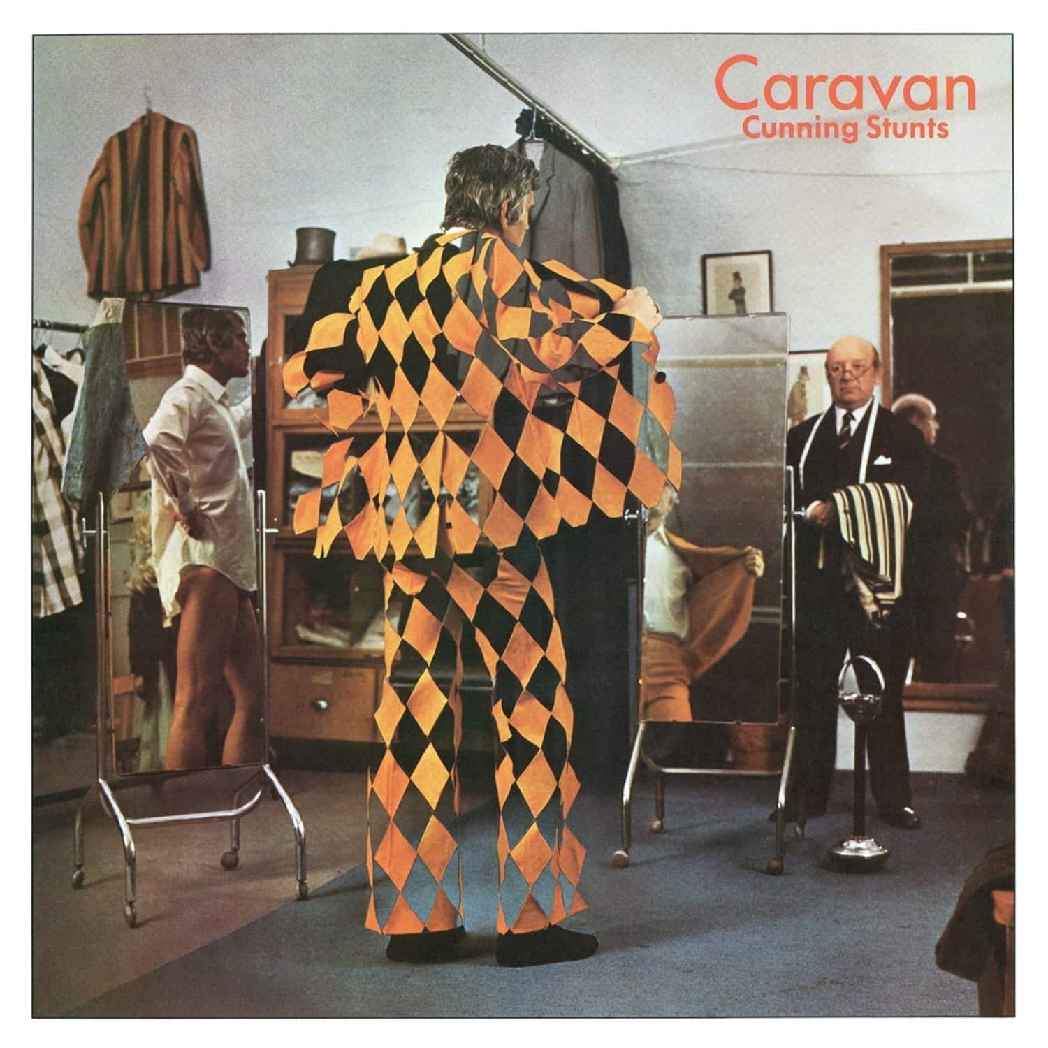 Caravan - CUNNING STUNTS 