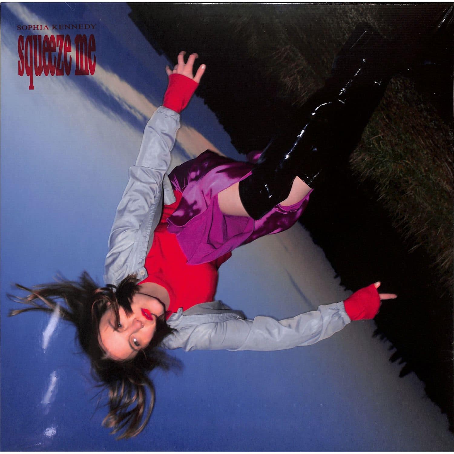 Sophia Kennedy - SQUEEZE ME 