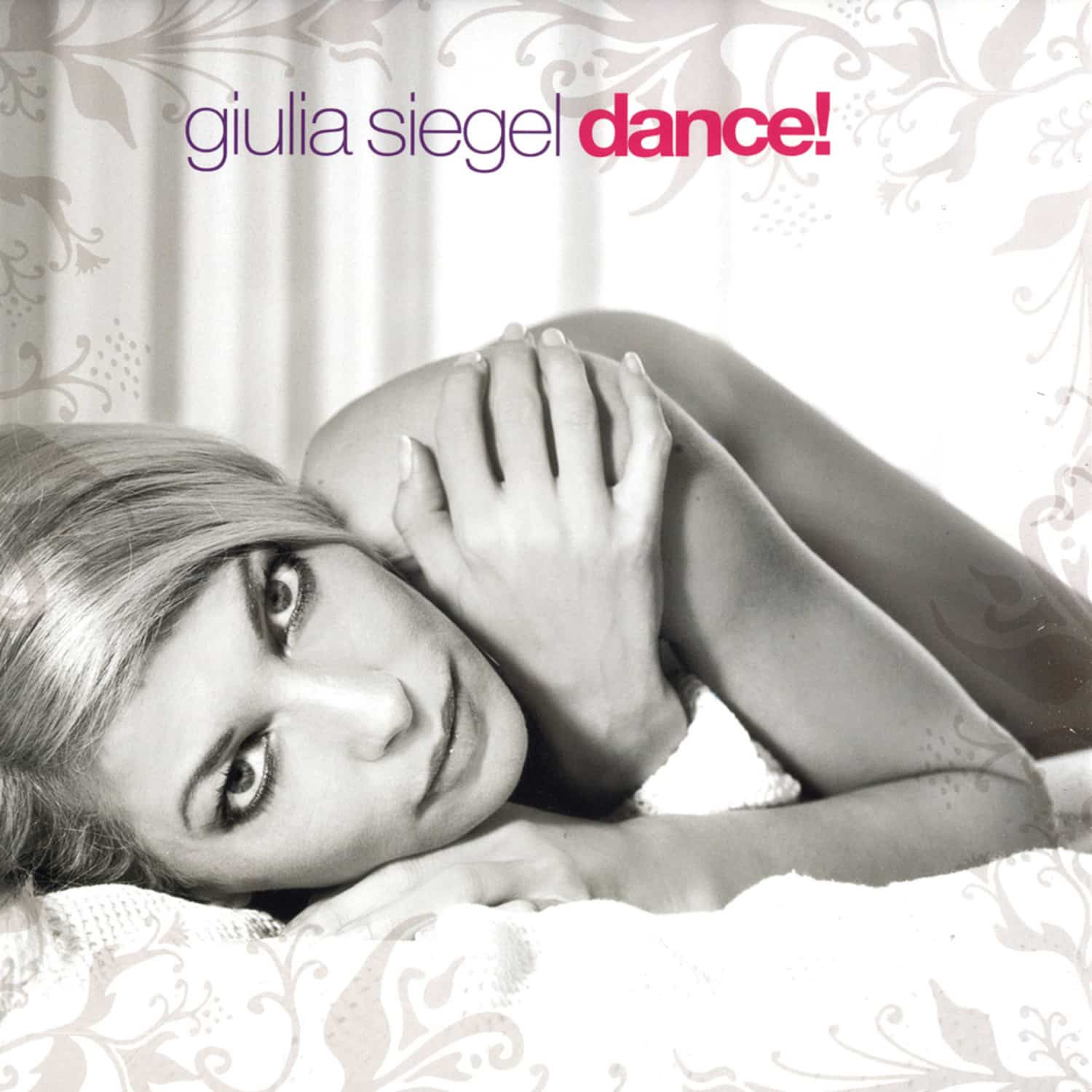 Giulia Siegel - DANCE!