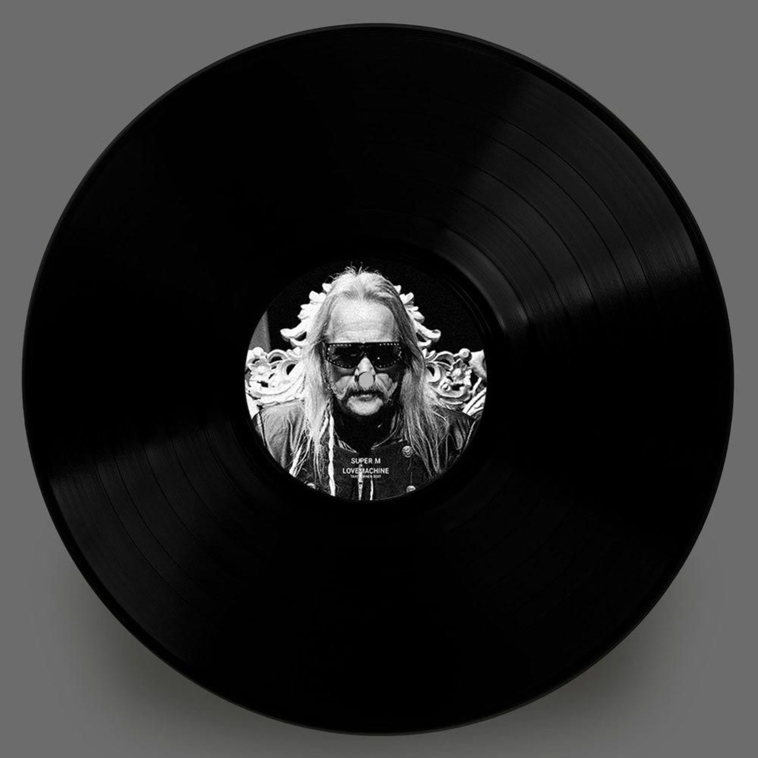 Unknown Artist - LOVEMACHINE 