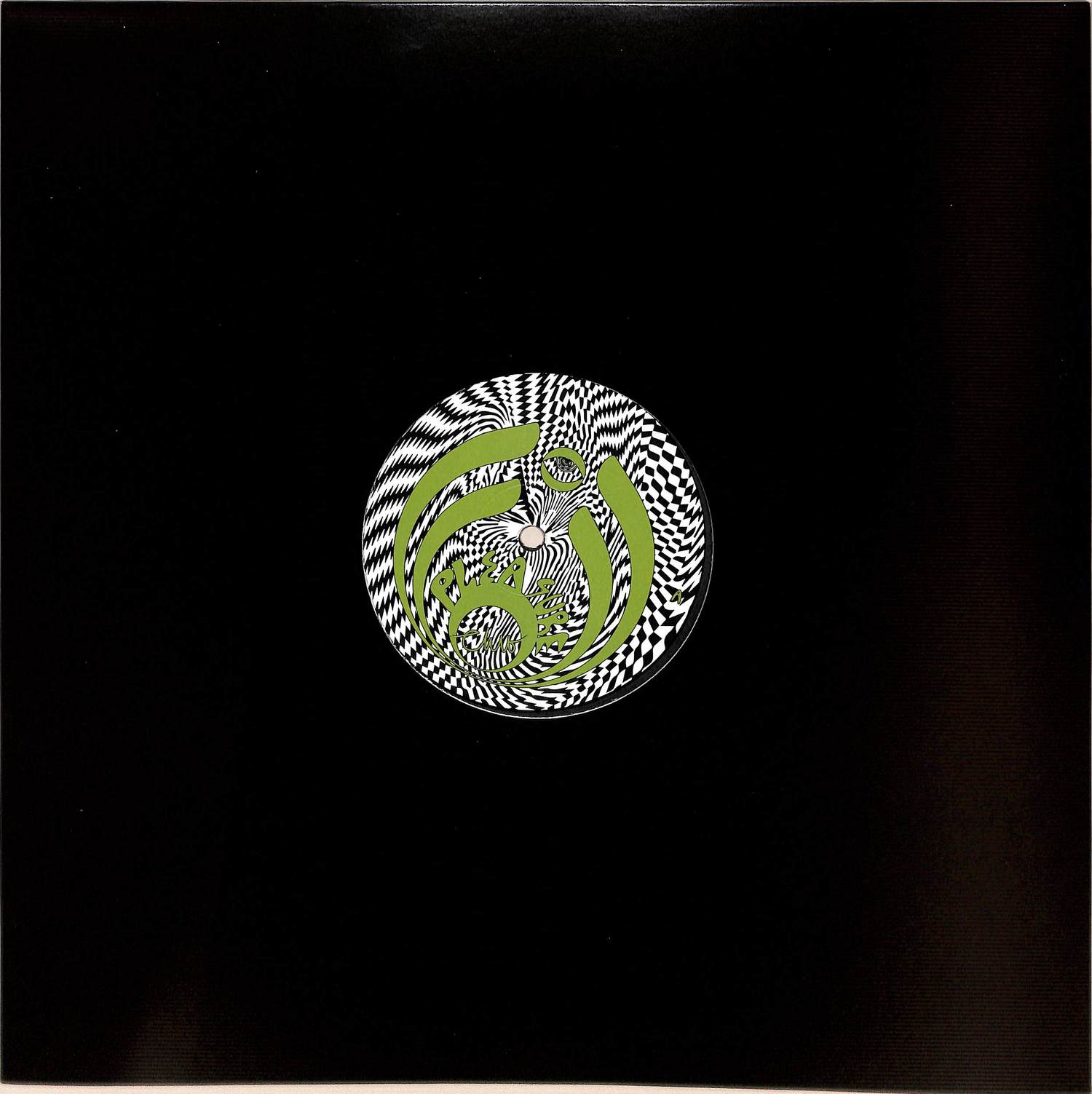 N-Gynn - DARK SIDE OF THE MOON 