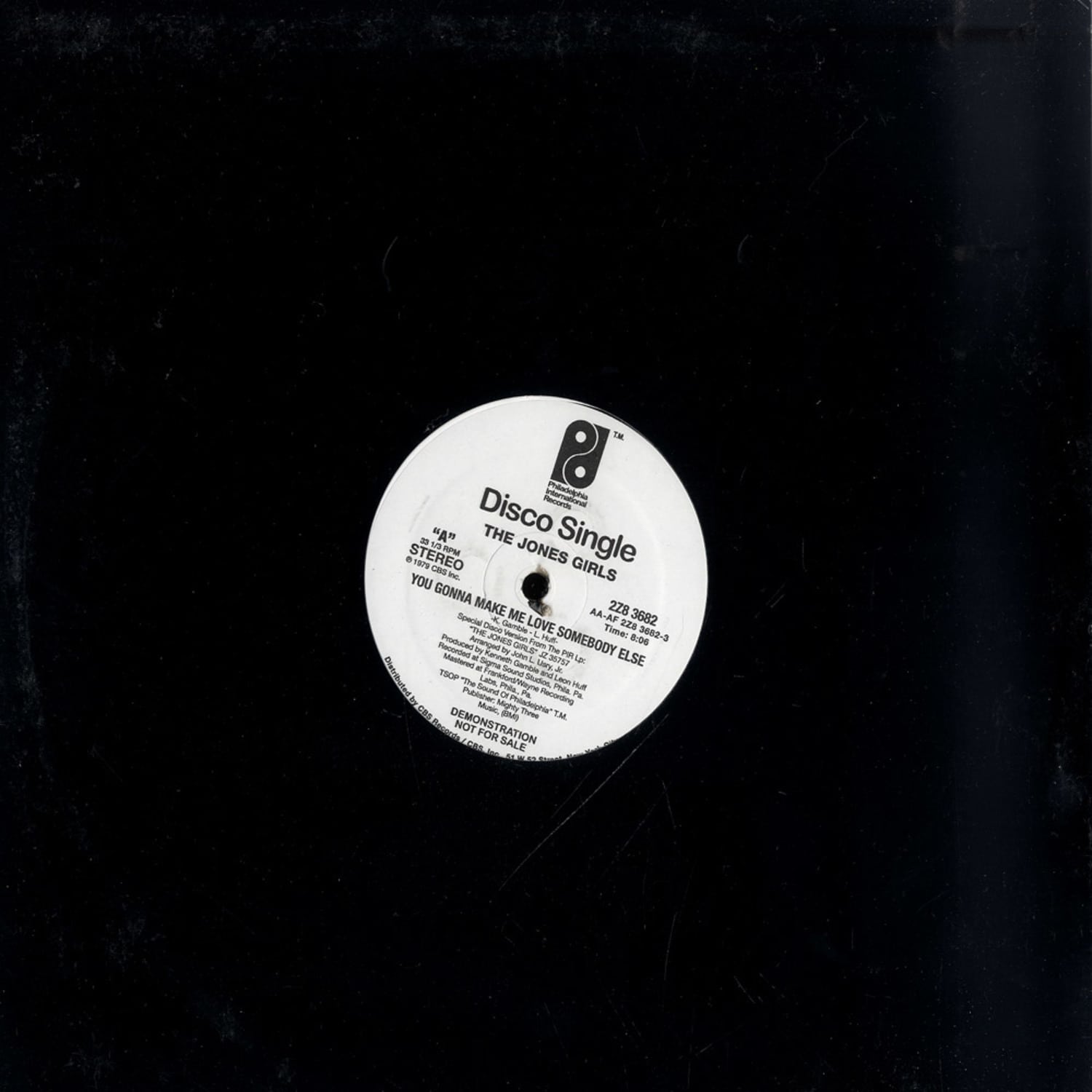 Jones Girls - NIGHTS OVER EGYPT/YOU GONNA MAKE ME LOVE
