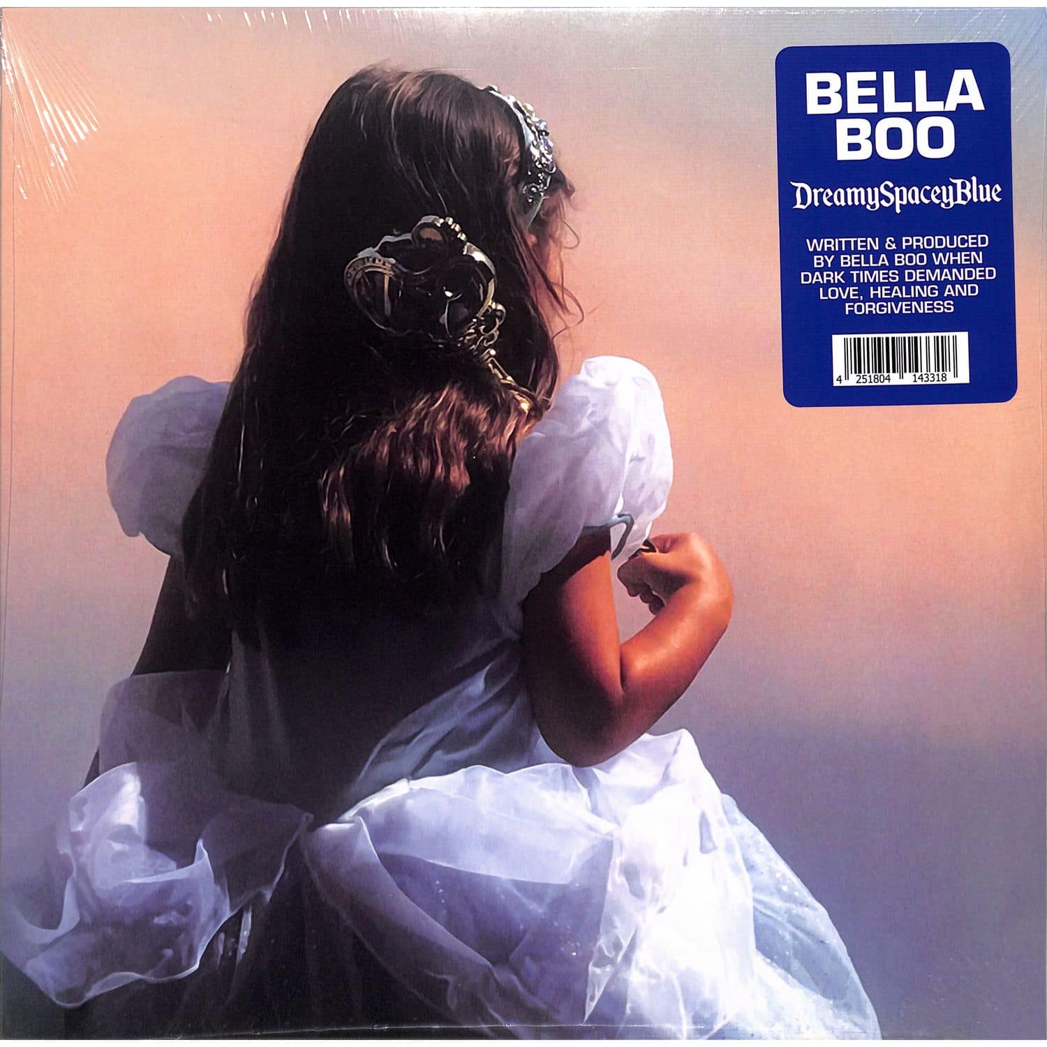 Bella Boo - DREAMYSPACEYBLUE 