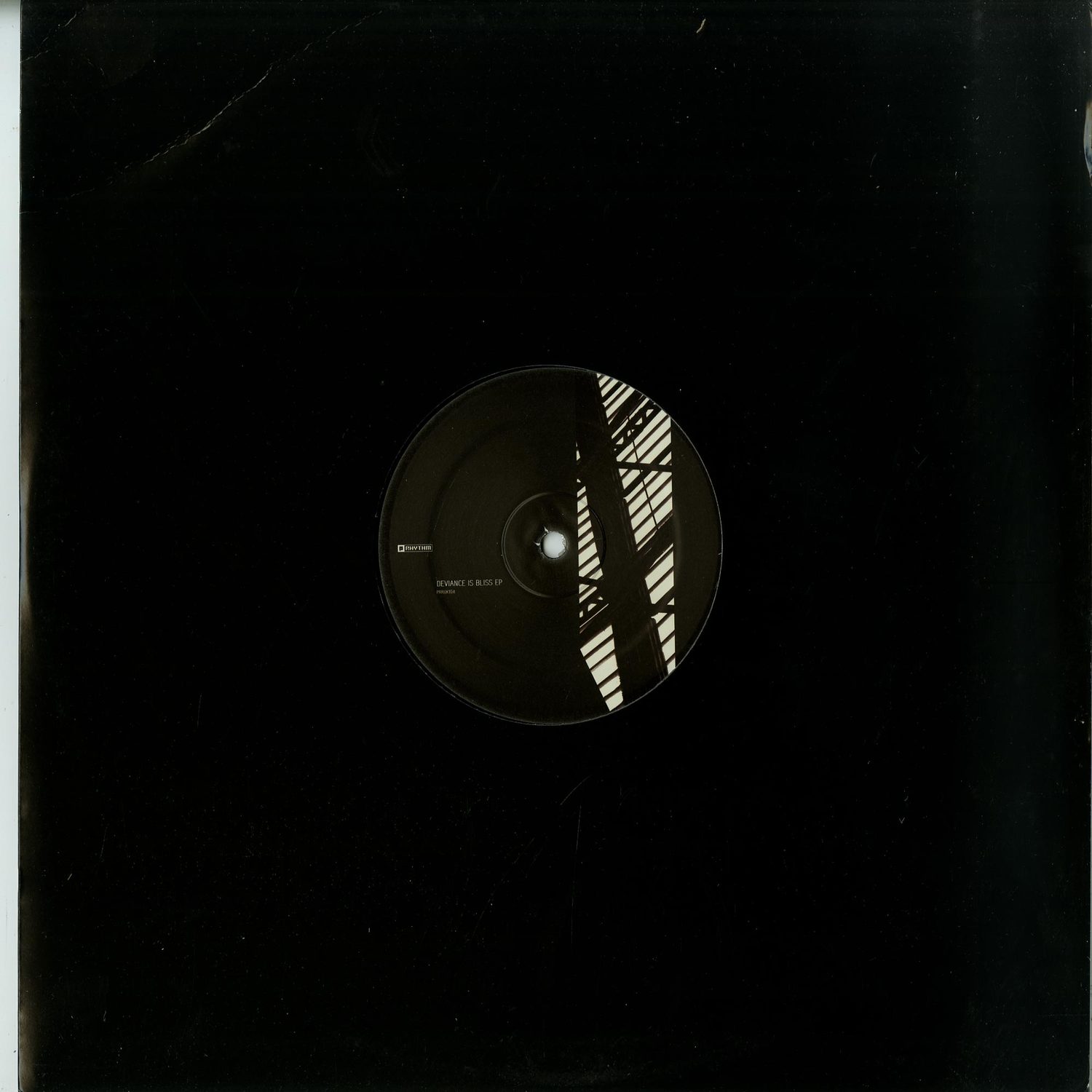 Stranger, Hans Bouffmyhre, Jamie Haus, Gareth Wild - DEVIANCE IS BLISS EP