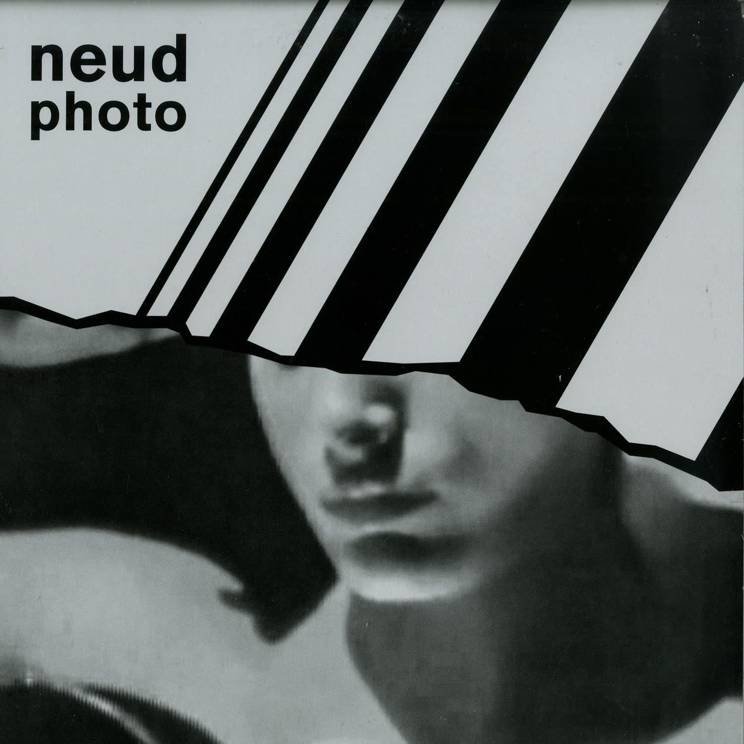 Neud Photo - DYSTOPIX
