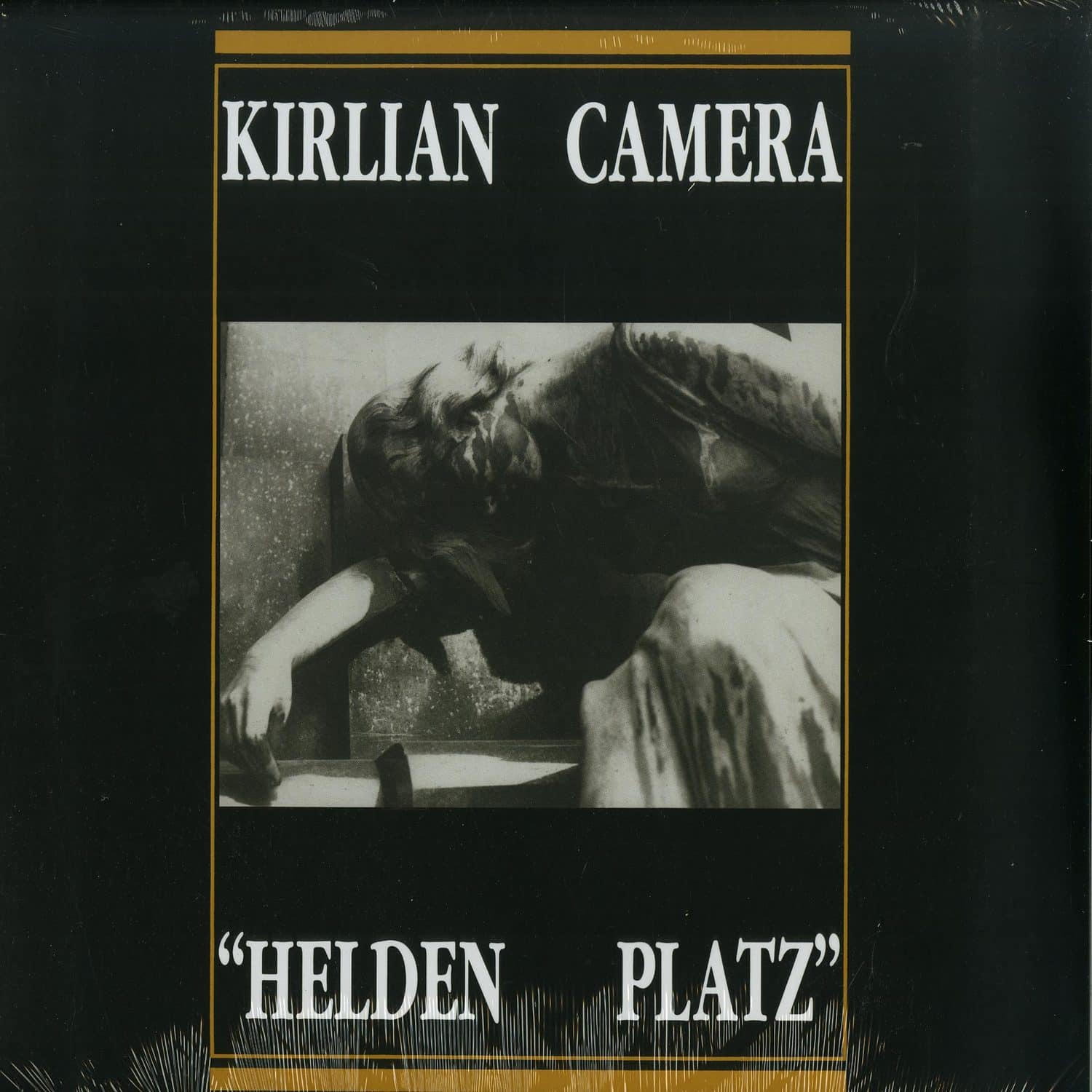 Kirlian Camera - HELDEN PLATZ