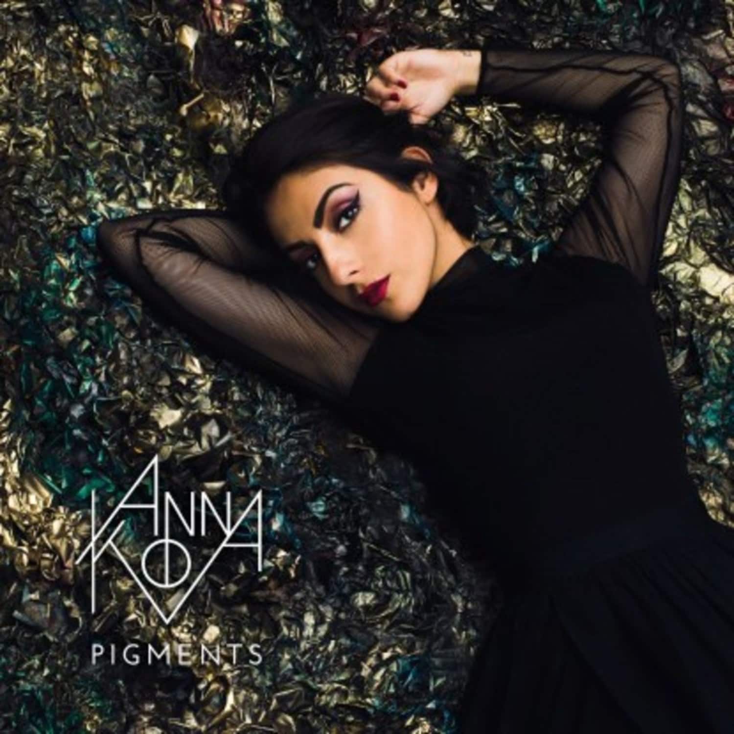 Anna Kova - PIGMENTS