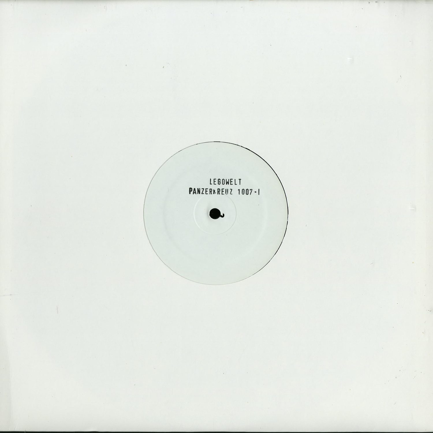 Legowelt - THE RISE AND FALL OF MANUEL NORIEGA PT. 1
