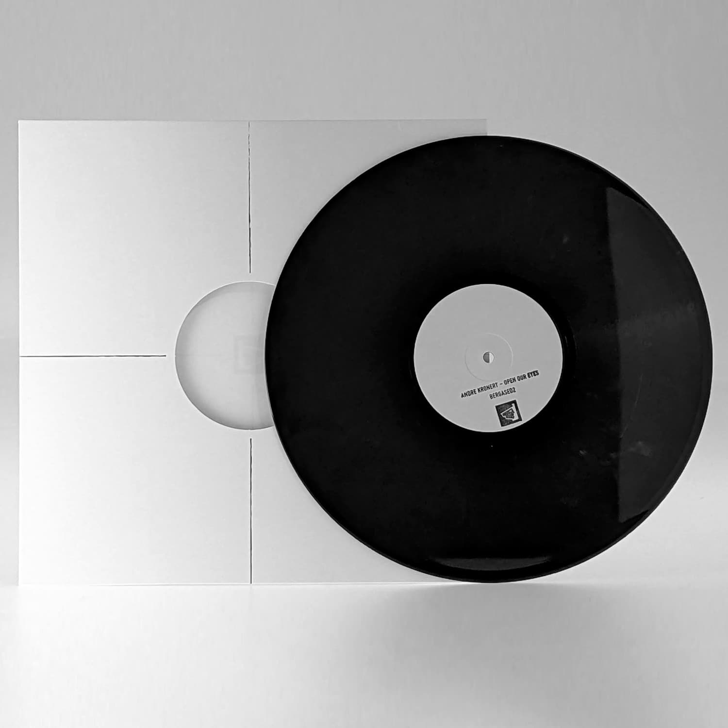 Andre Kronert - OPEN OUR EYES 