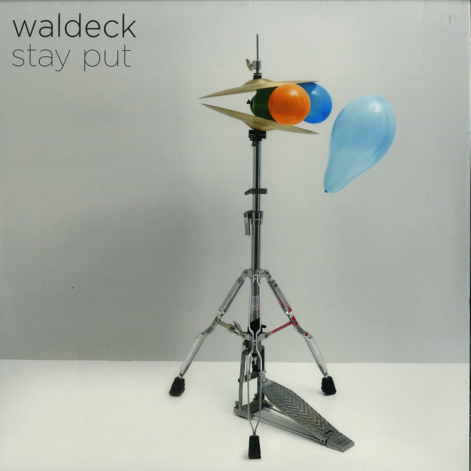 Waldeck - STAY PUT