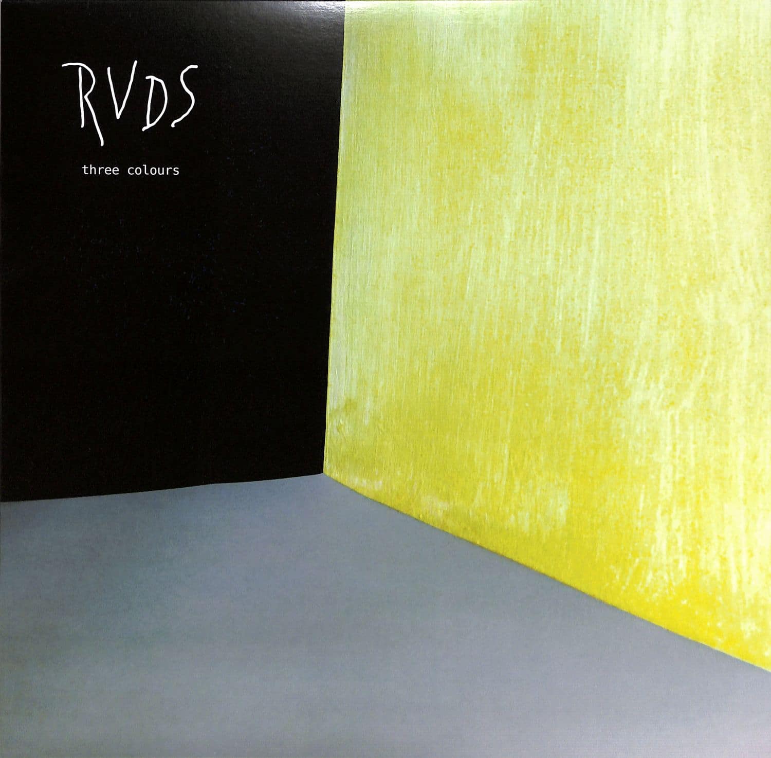Rvds - THREE COLOURS