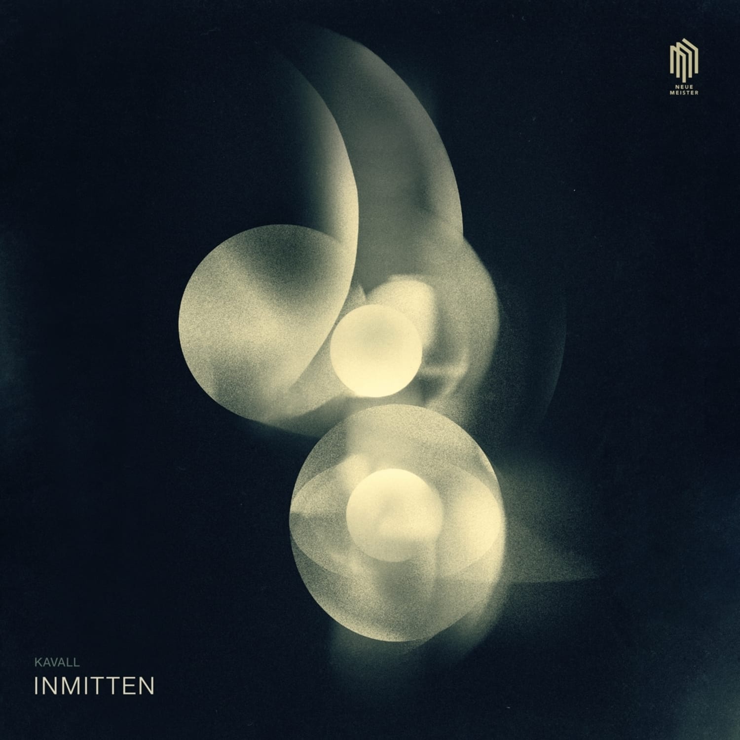 Kavall - INMITTEN 
