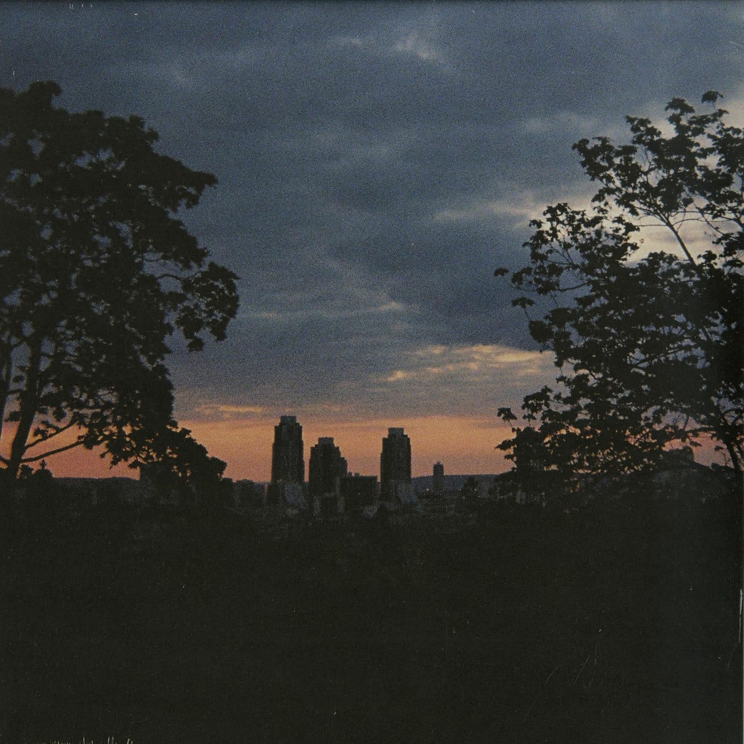 Mondkopf - THEY FALL BUT YOU DONT 