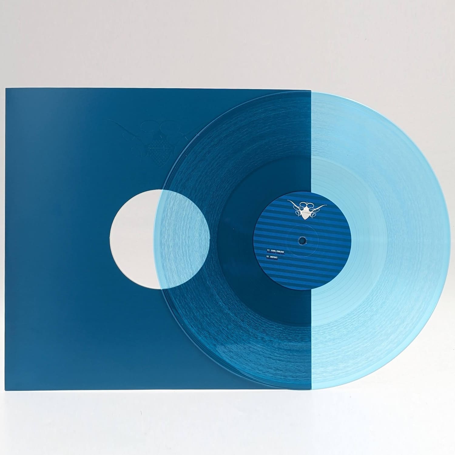 Carl Finlow / DeFeKT - SURFACE CONTROL / TERRAFORM 