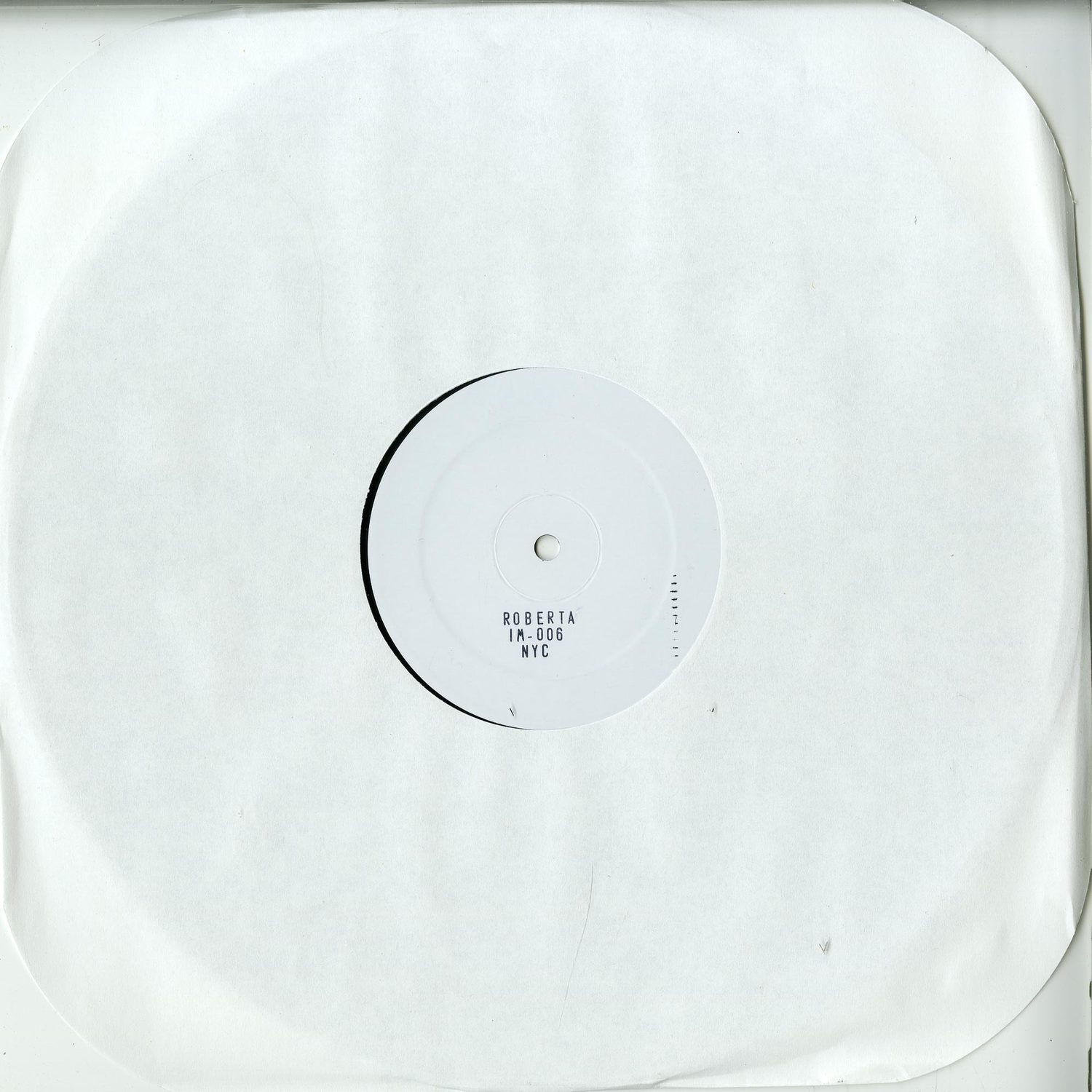 Roberta - LOVE ME SOMETIMES
