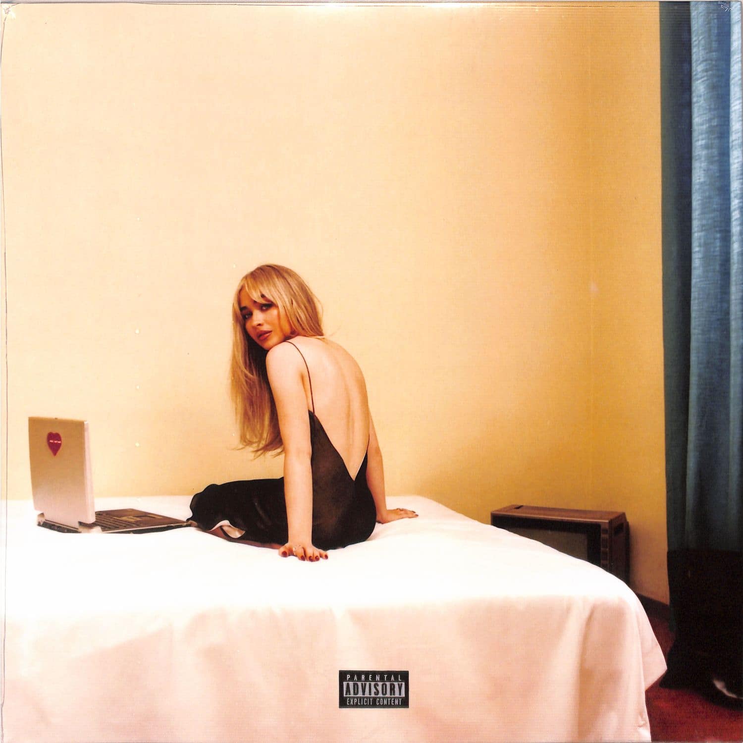 Sabrina Carpenter - EMAILS I CAN T SEND 