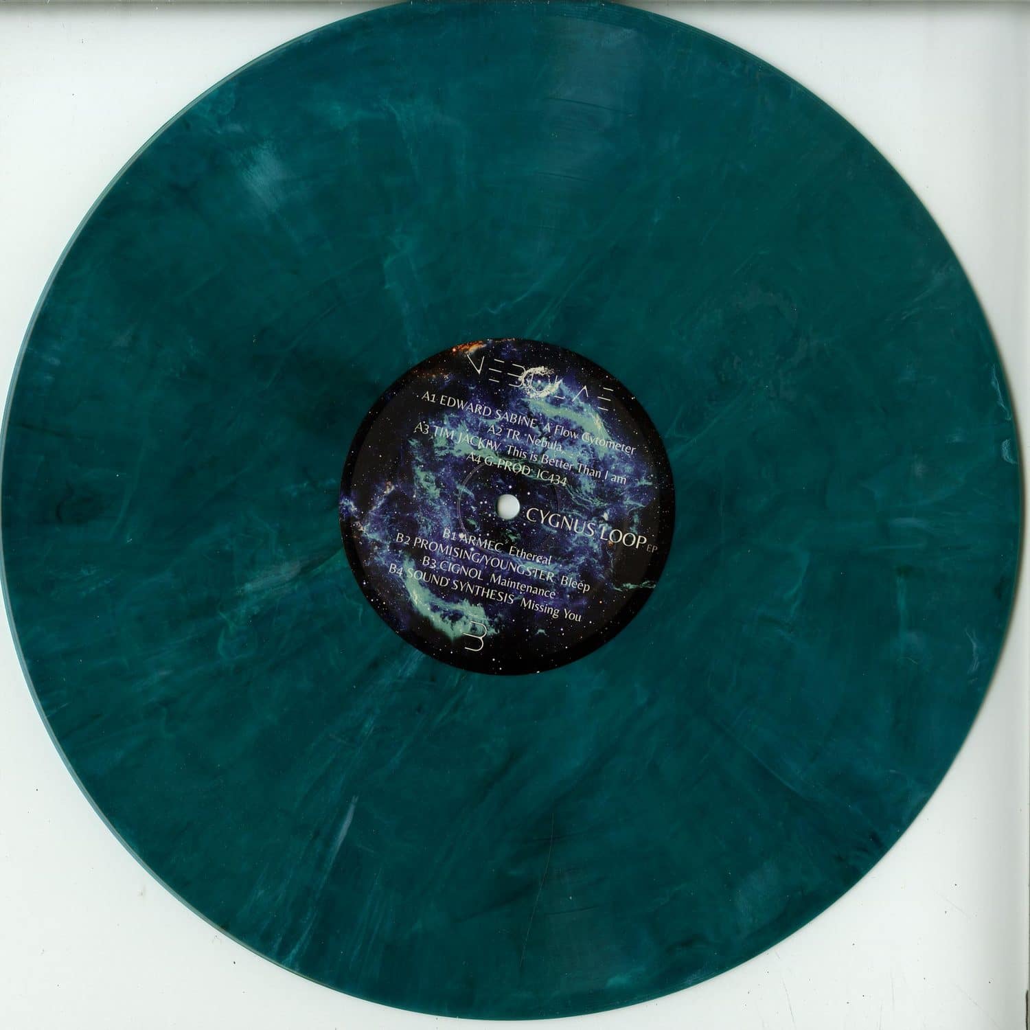 Various Artists - CYGNUS LOOP 
