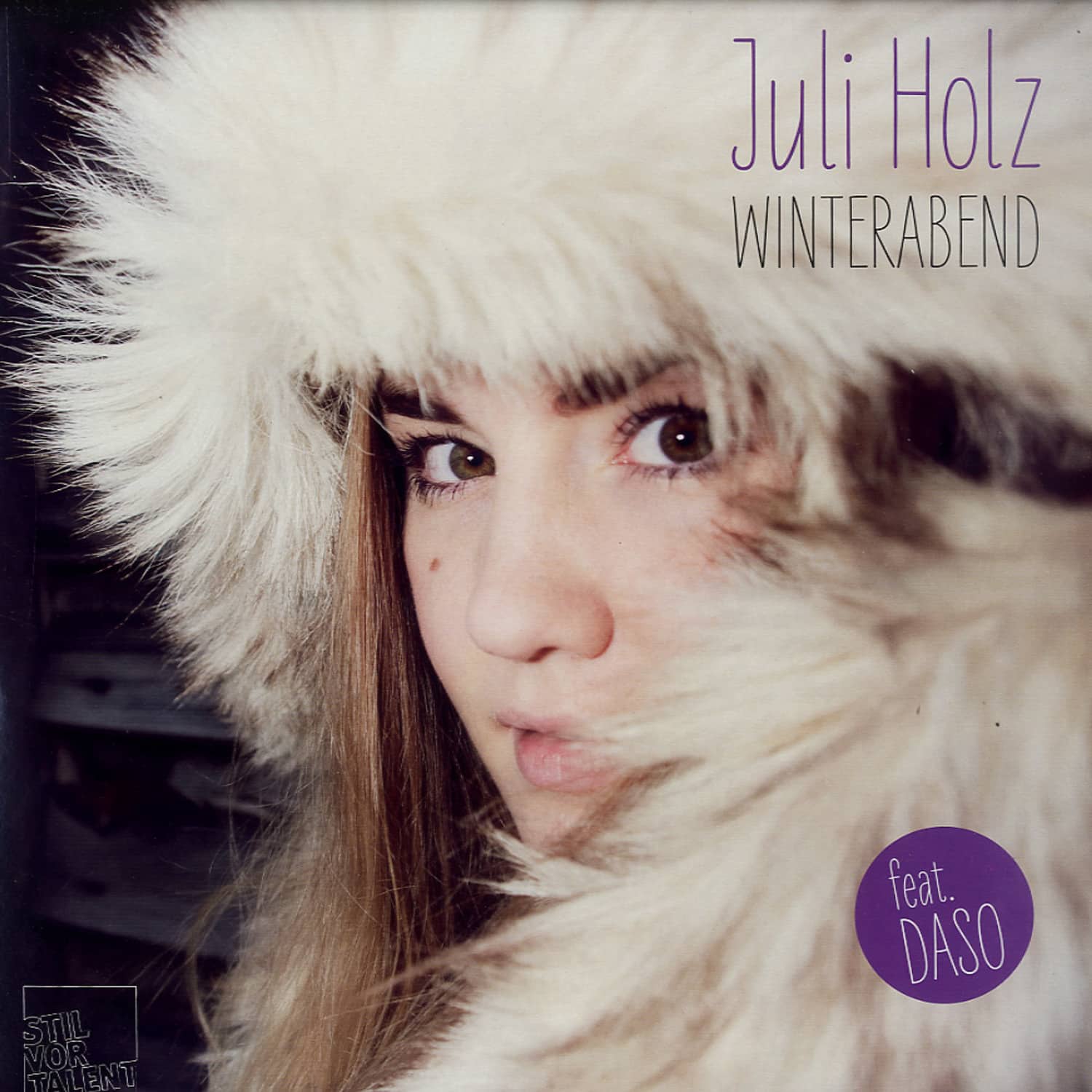 Juli Holz Feat Daso - WINTERABEND / OLIVER KOLETZKI REMIX