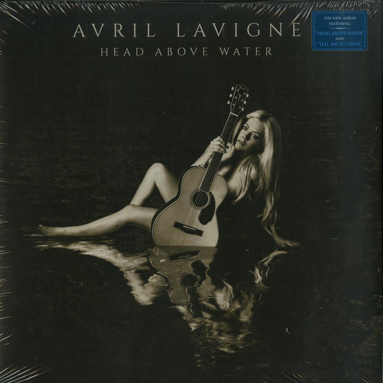 Avril Lavigne - HEAD ABOVE WATER 