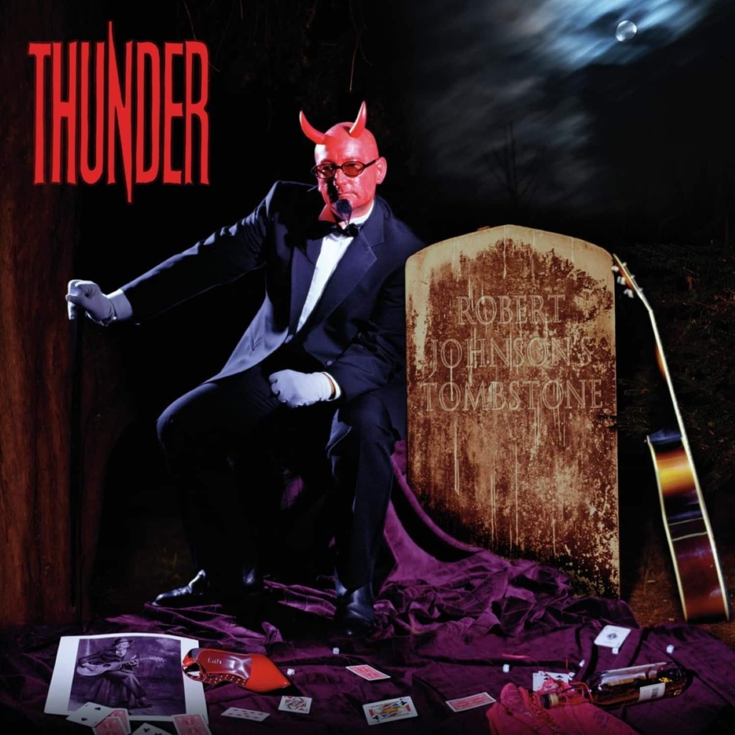 Thunder - ROBERT JOHNSON S TOMBSTONE 