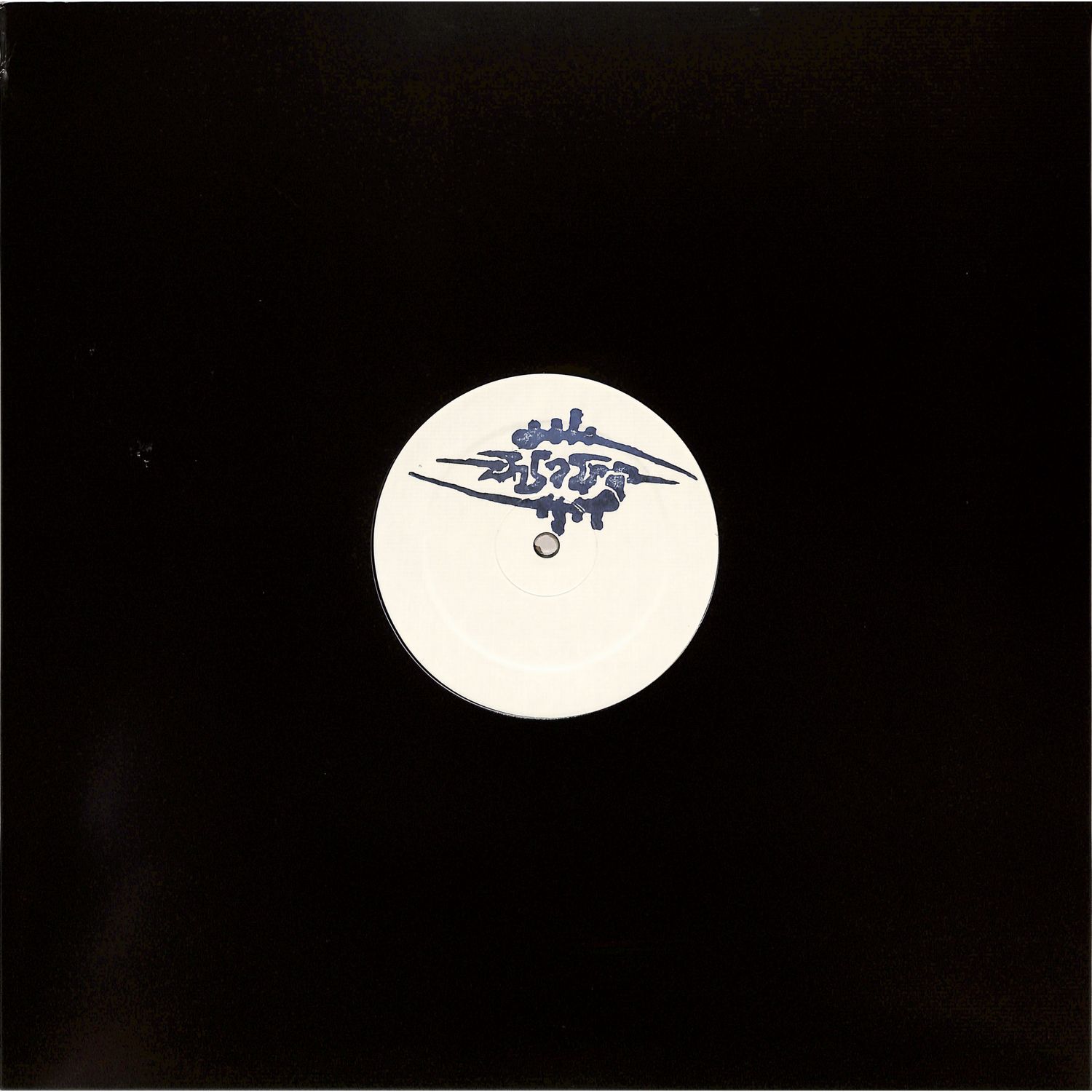 Hitam - SCARLET CLOAK