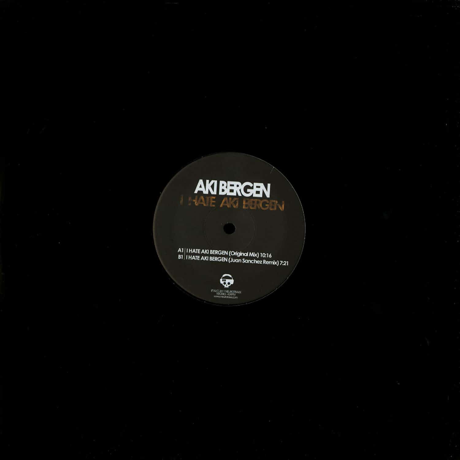 Aki Bergen - I HATE AKI BERGEN 