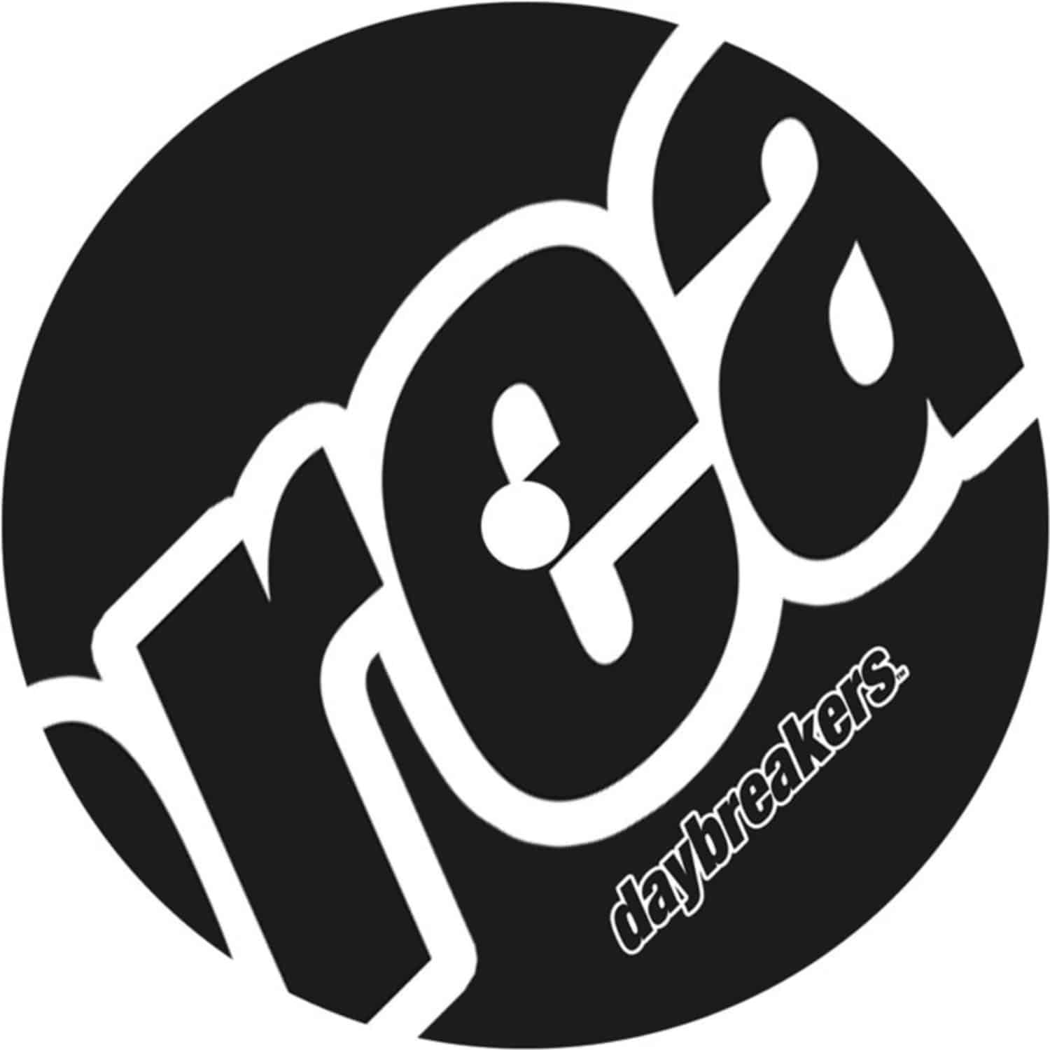 Vick Lavender - ESSENTIAL TRAXX VOL. 1