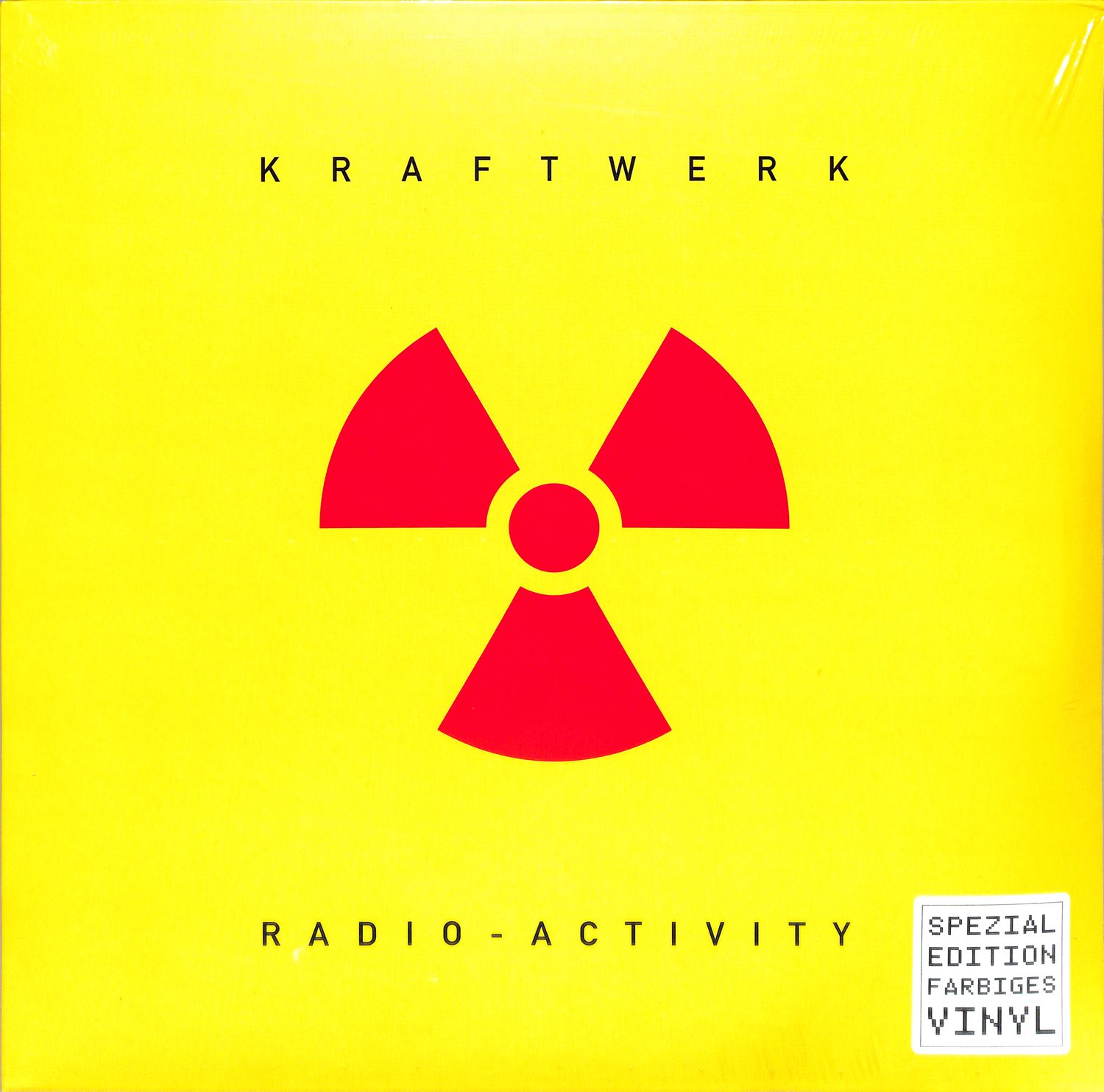 Kraftwerk - RADIO-ACTIVITY 