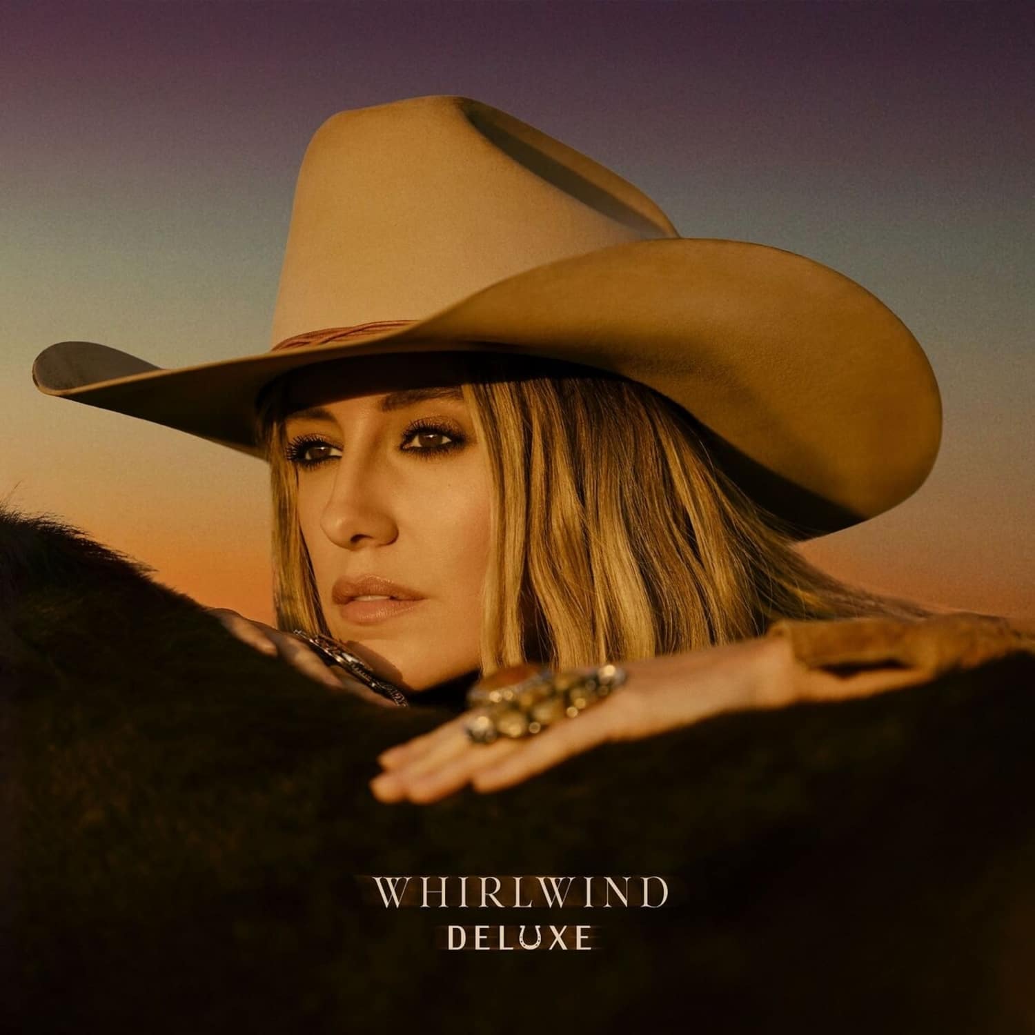Lainey Wilson - WHIRLWIND 