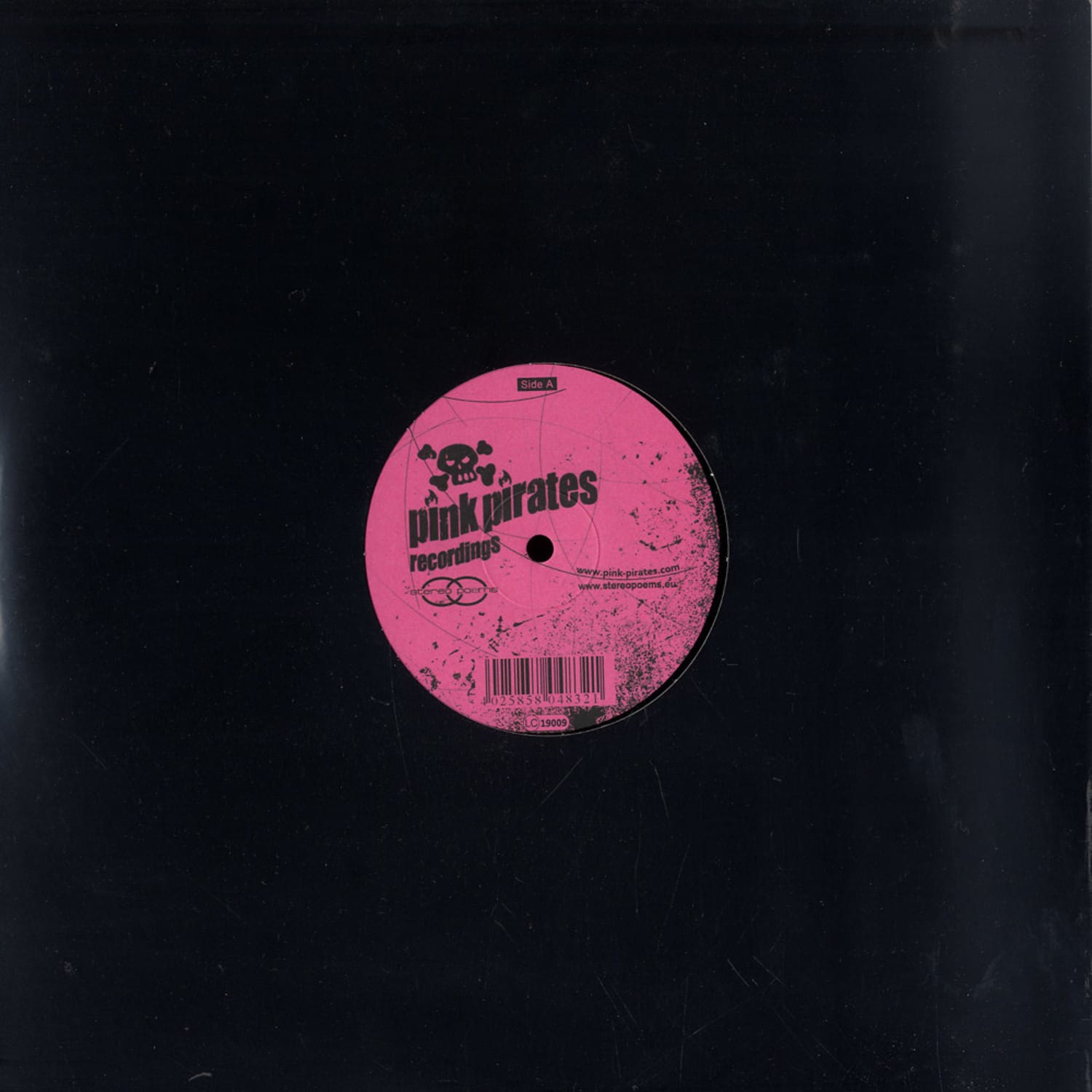 Spacekid vs. Beat Control - LIVING IN A BOX / ELECTRO BOX