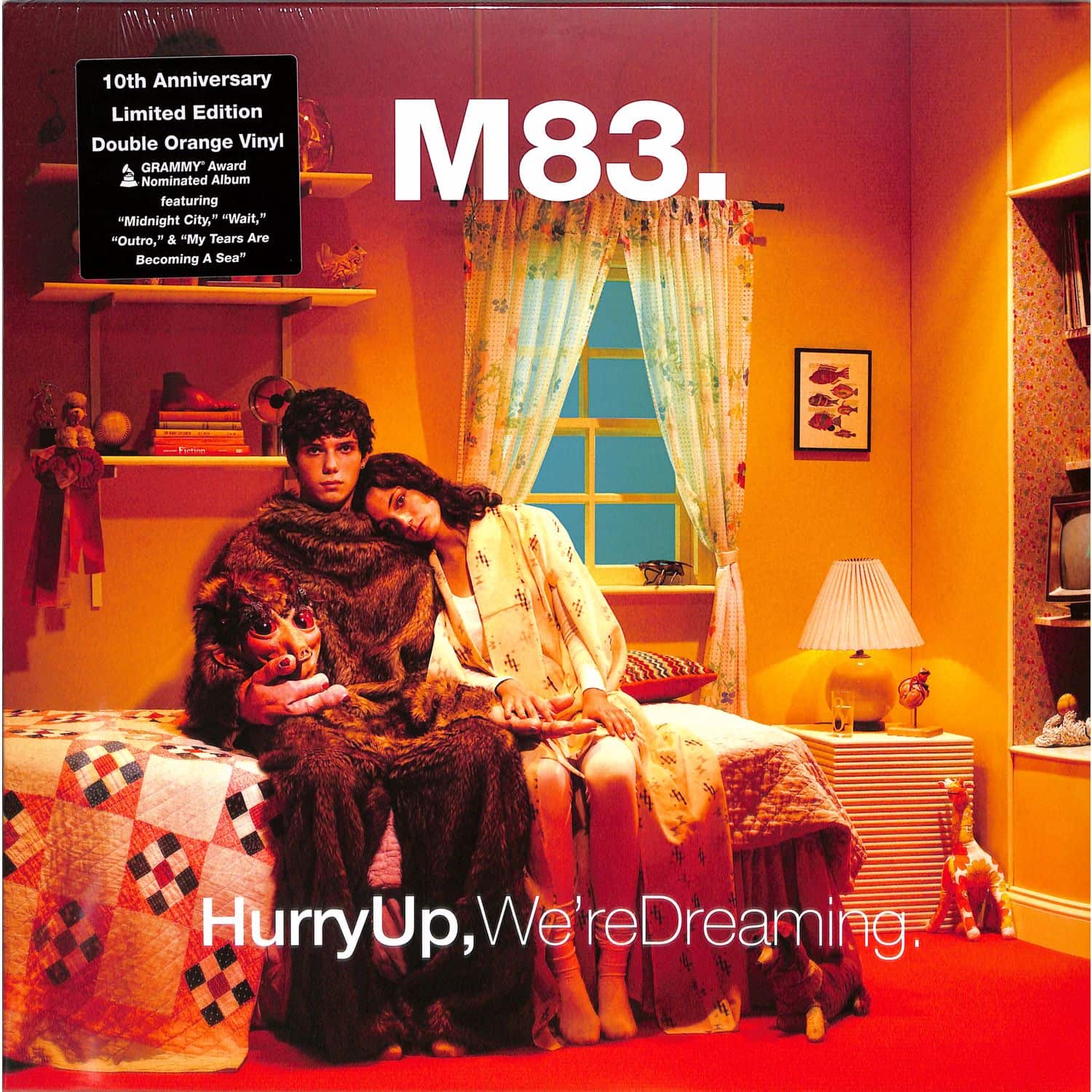 M83 - HURRY UP, WERE DREAMING 