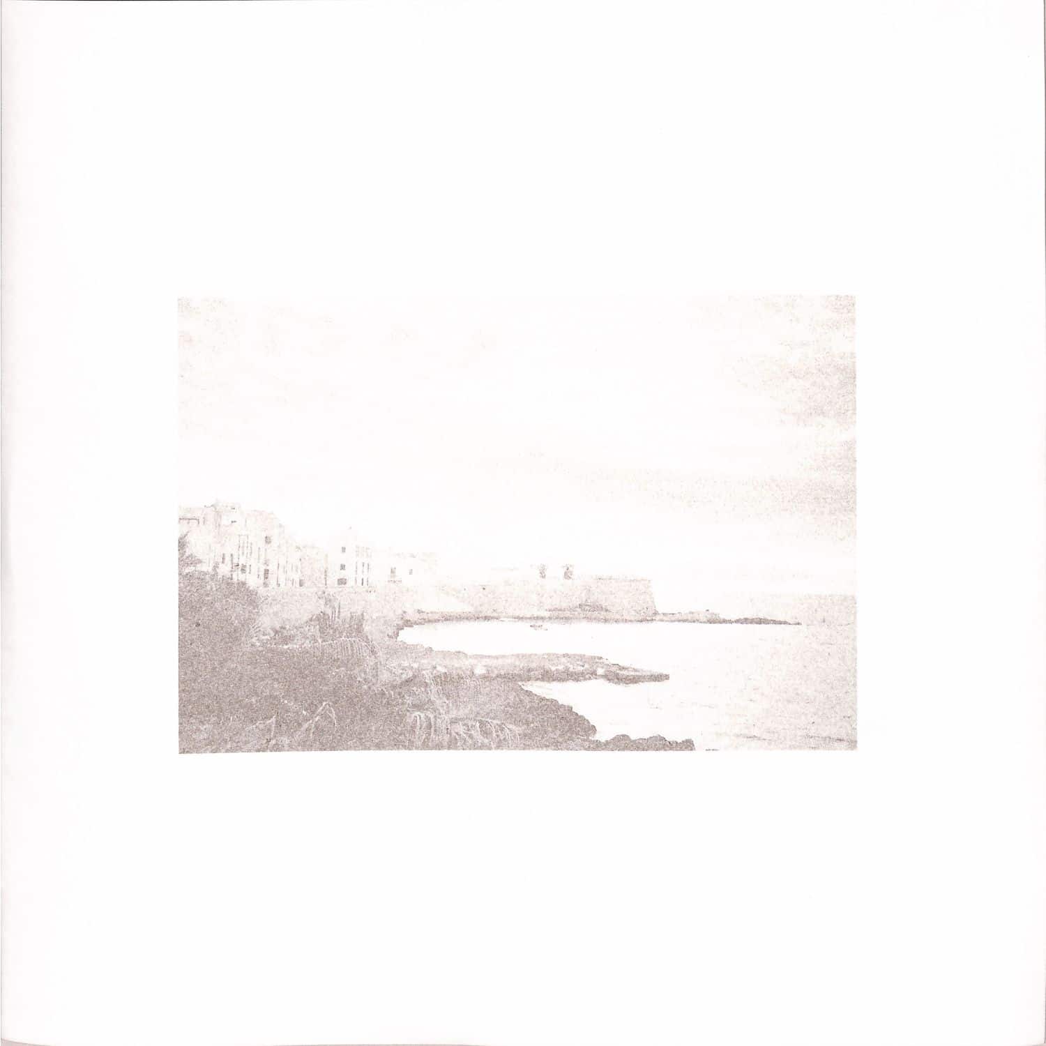 Roma Vjazemski - GOLDEN MICROPHONE FROM RAINY SICILY