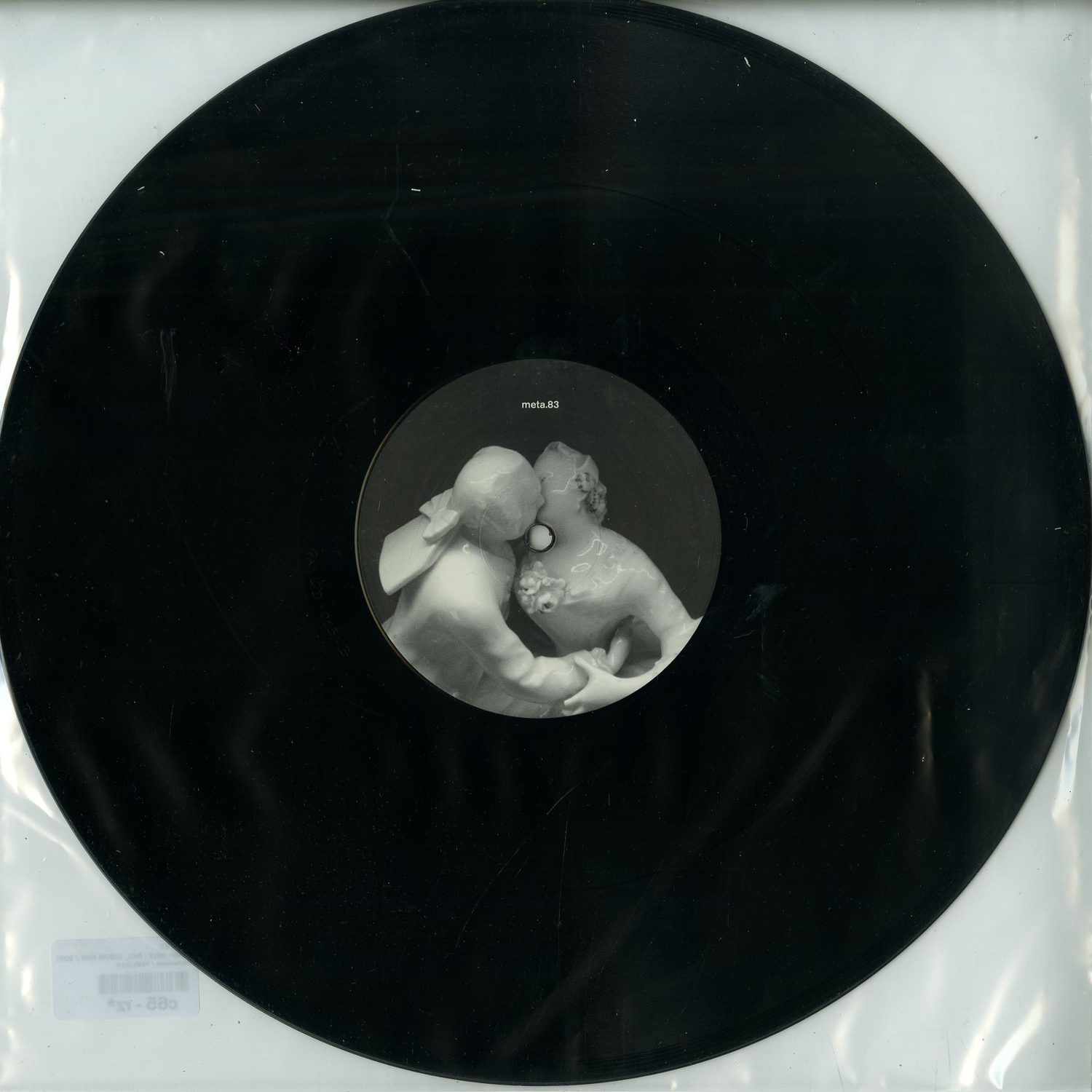 Meta.83 - BLACK HOLE 
