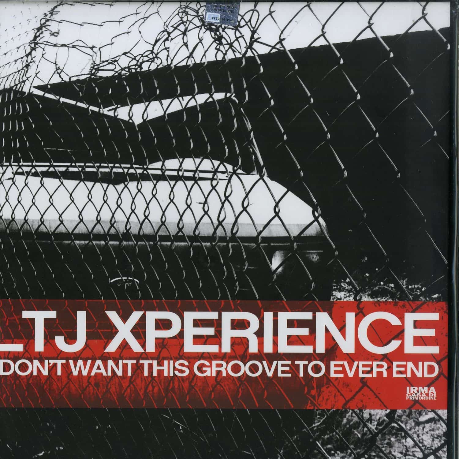 LTJ Xperience - I DONT WANT THIS GROOVE TO END 