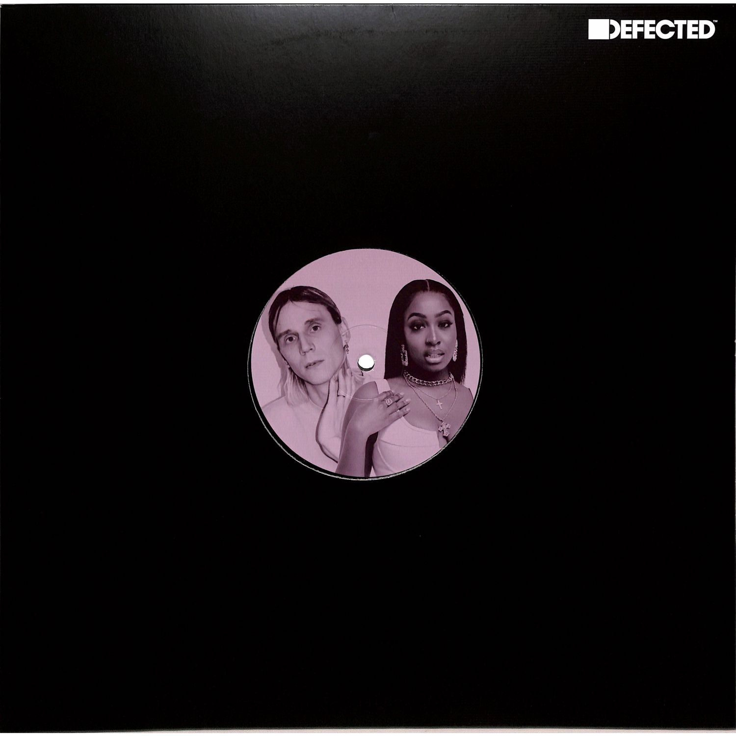 Sam Ft Sarah Ikumu - SPOTLIGHT 