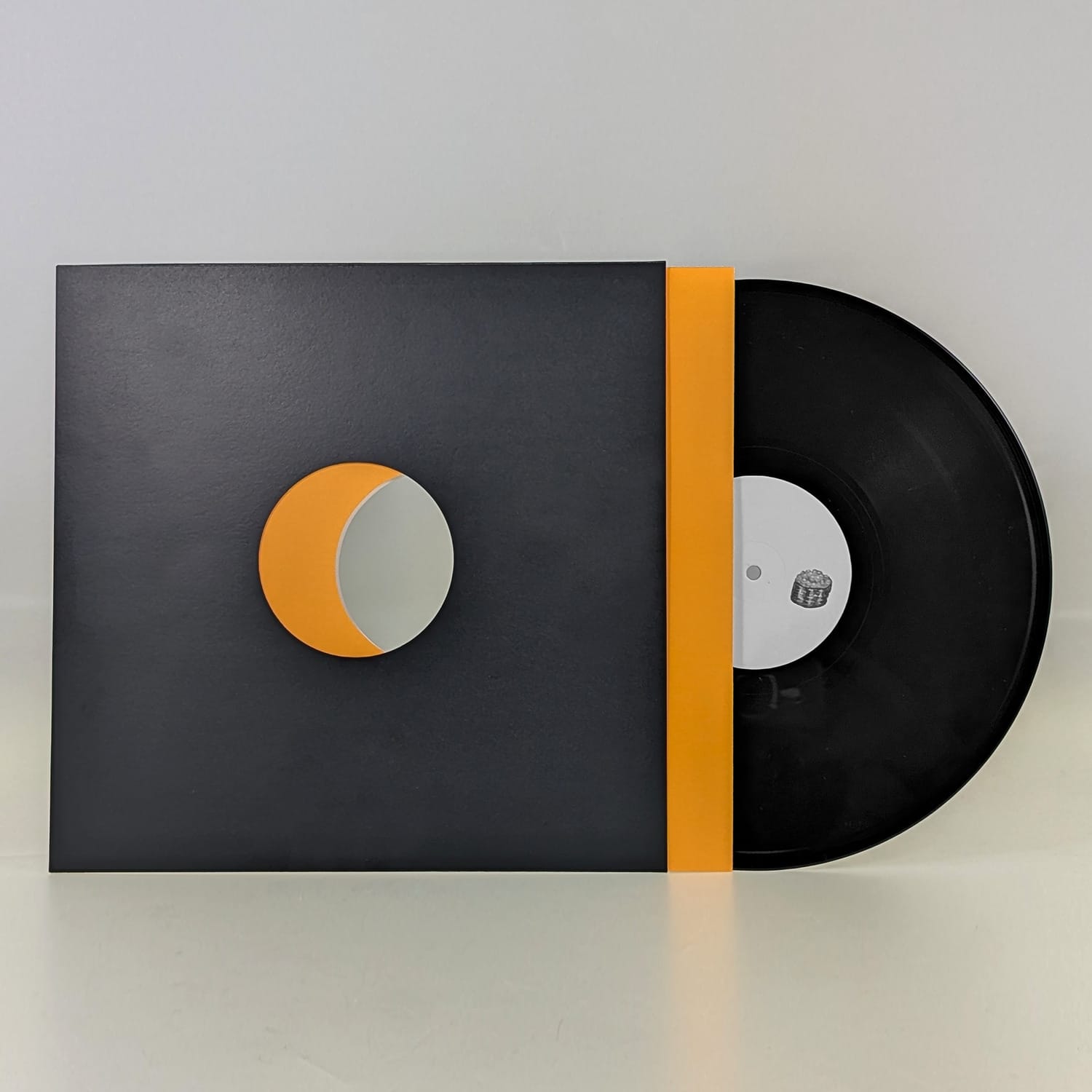Antraum  - OMAKASELTD 001