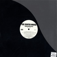 Back View : The Center House - UNDERGROUND HOUSE - Move Control / MCR03