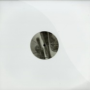 Front View : C Mantle - KINDLY ONES - Earwiggle / EAR009