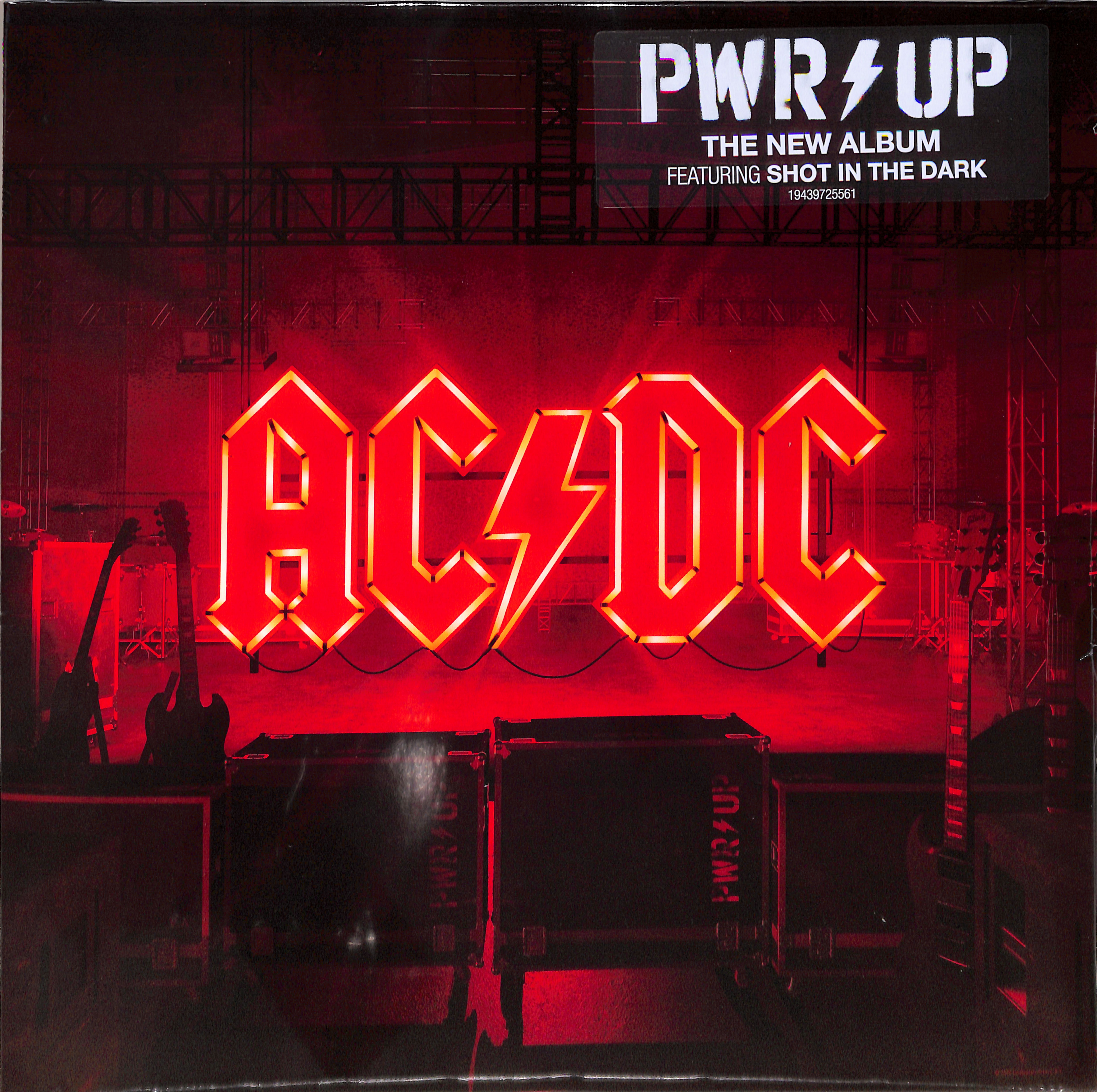 Cd/dc слушать. Ac dc 2008 black ice. Ac dc диски. The chats ac dc cd. Диск ac/dc 2008.